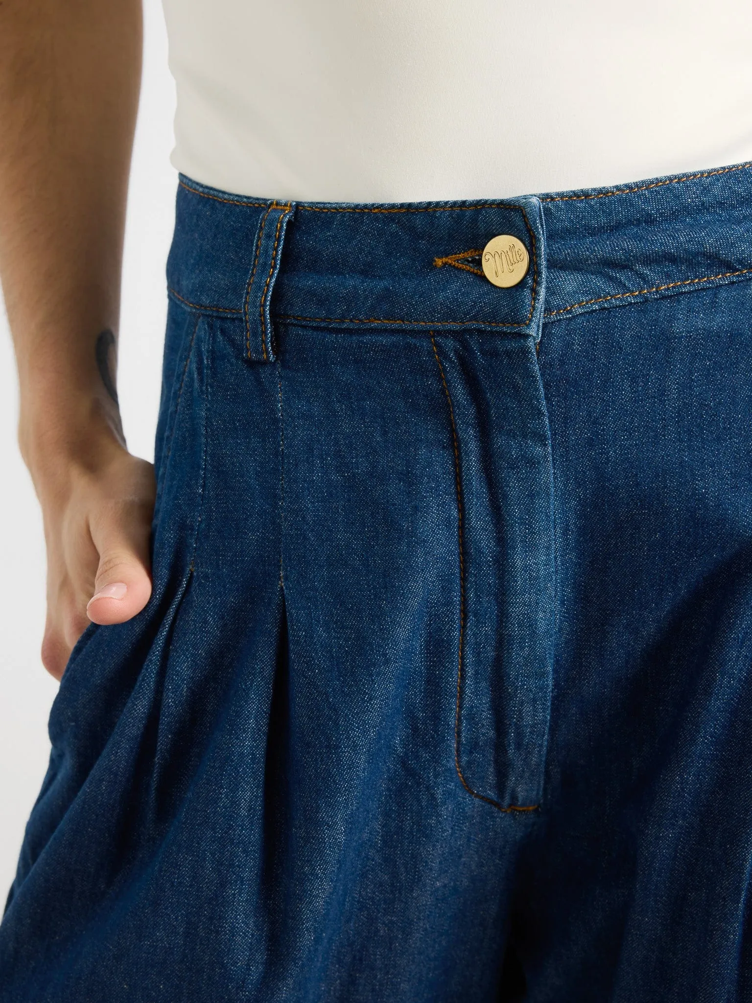 Hepburn Pant in Greenwich smart fabric
