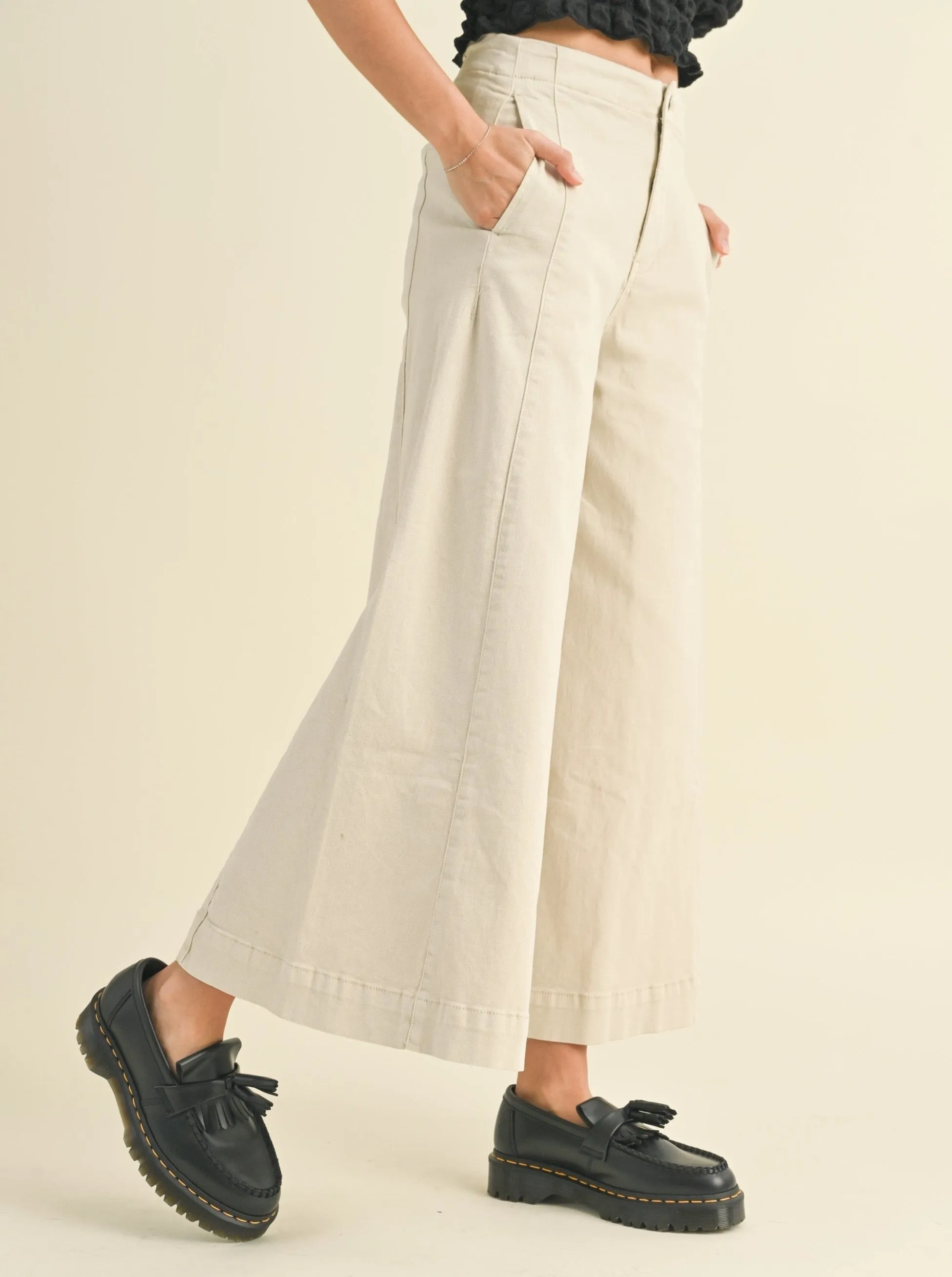 Hepburn Wide Leg Trouser youthful vibe