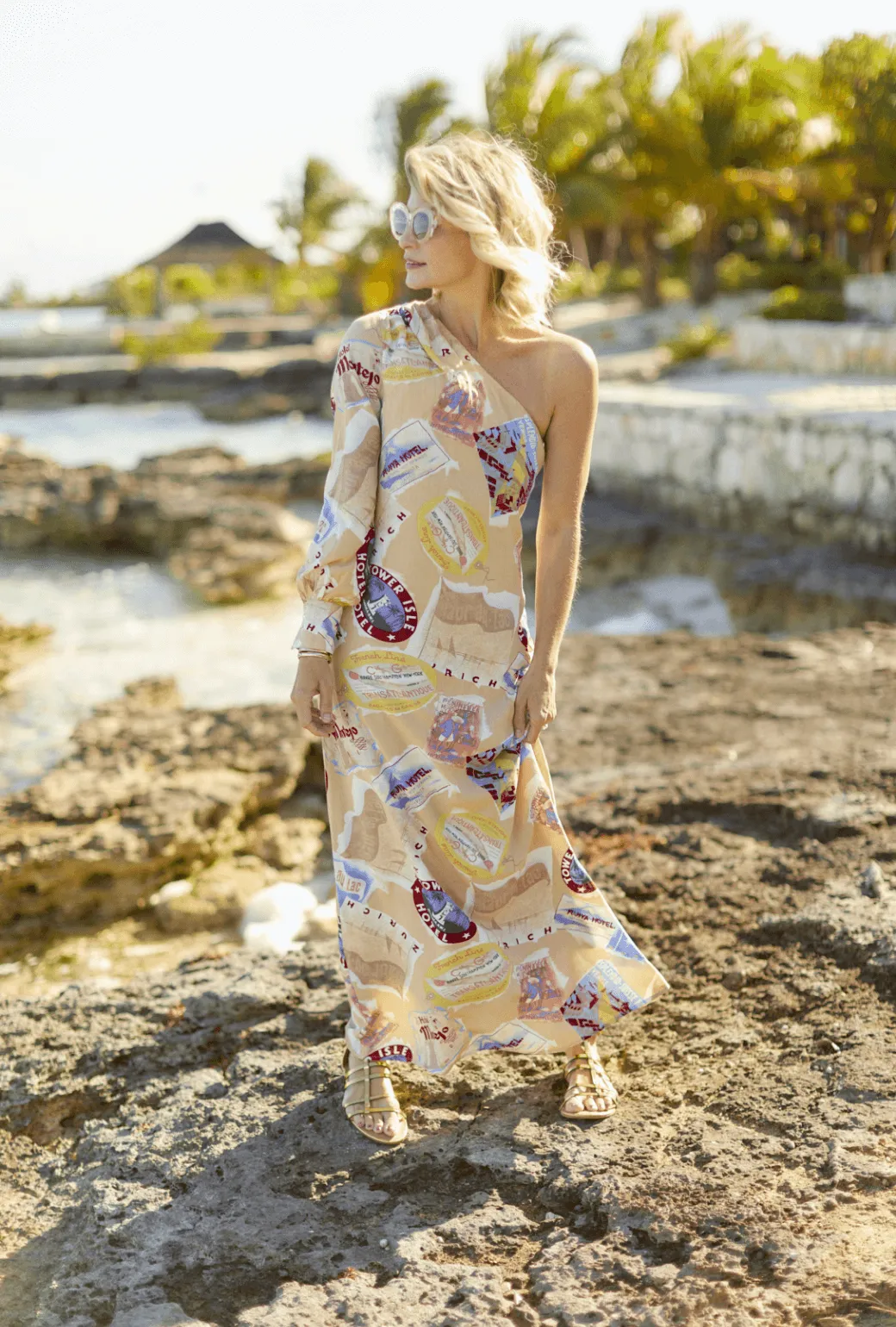 Hera Dress - Hotel Stamp girl mood