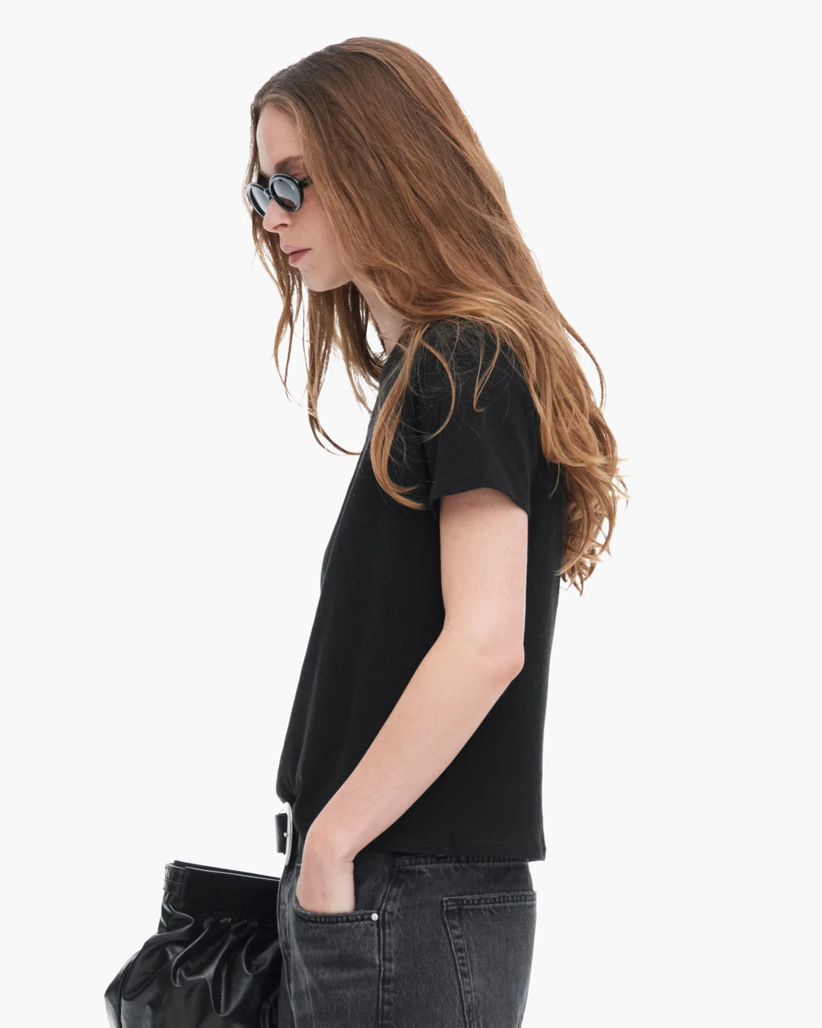 High Torsion Short Sleeve Crew Neck Tee - Black fashion mood