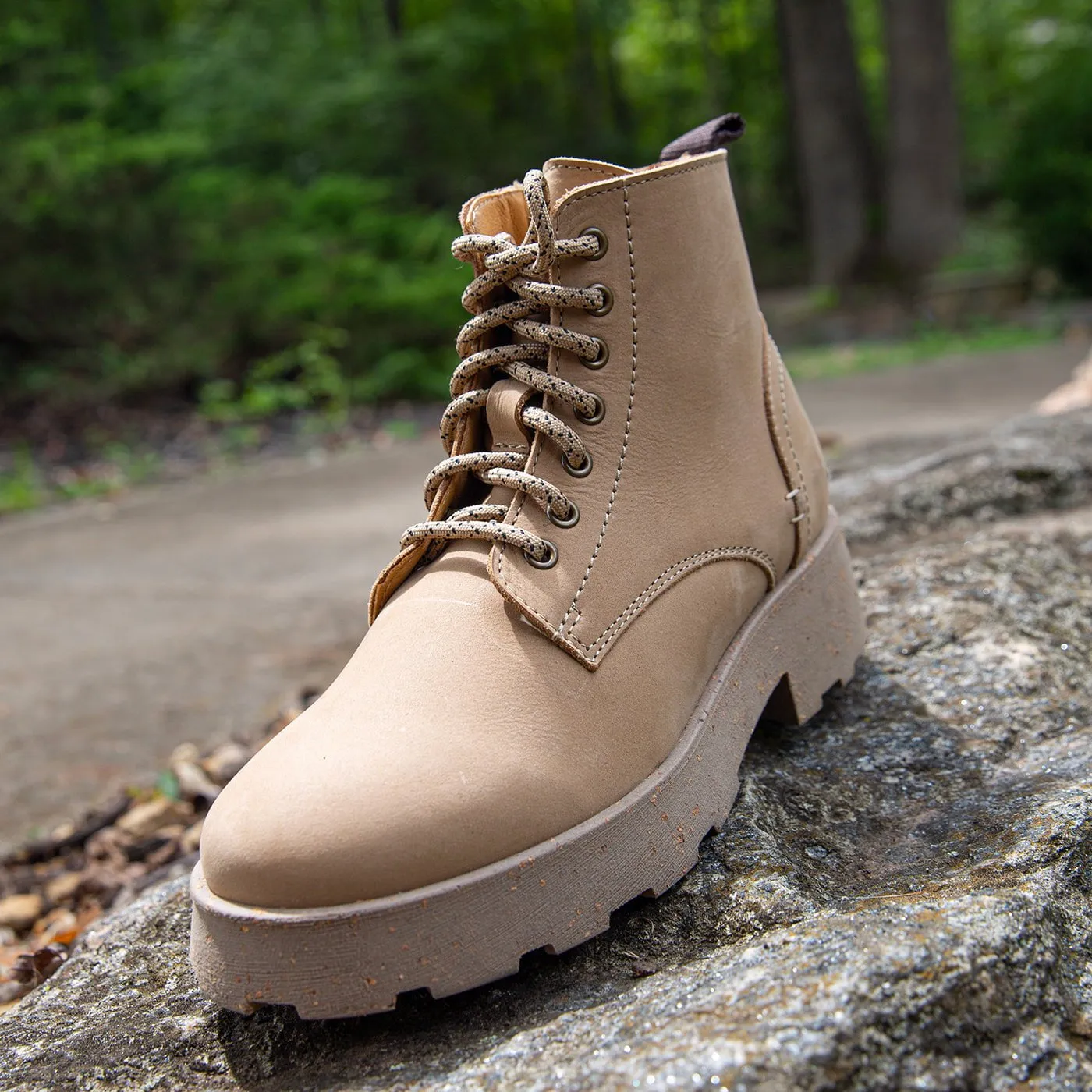 IMMERSE in BEIGE Heeled Cold Weather Boots Wear grip
