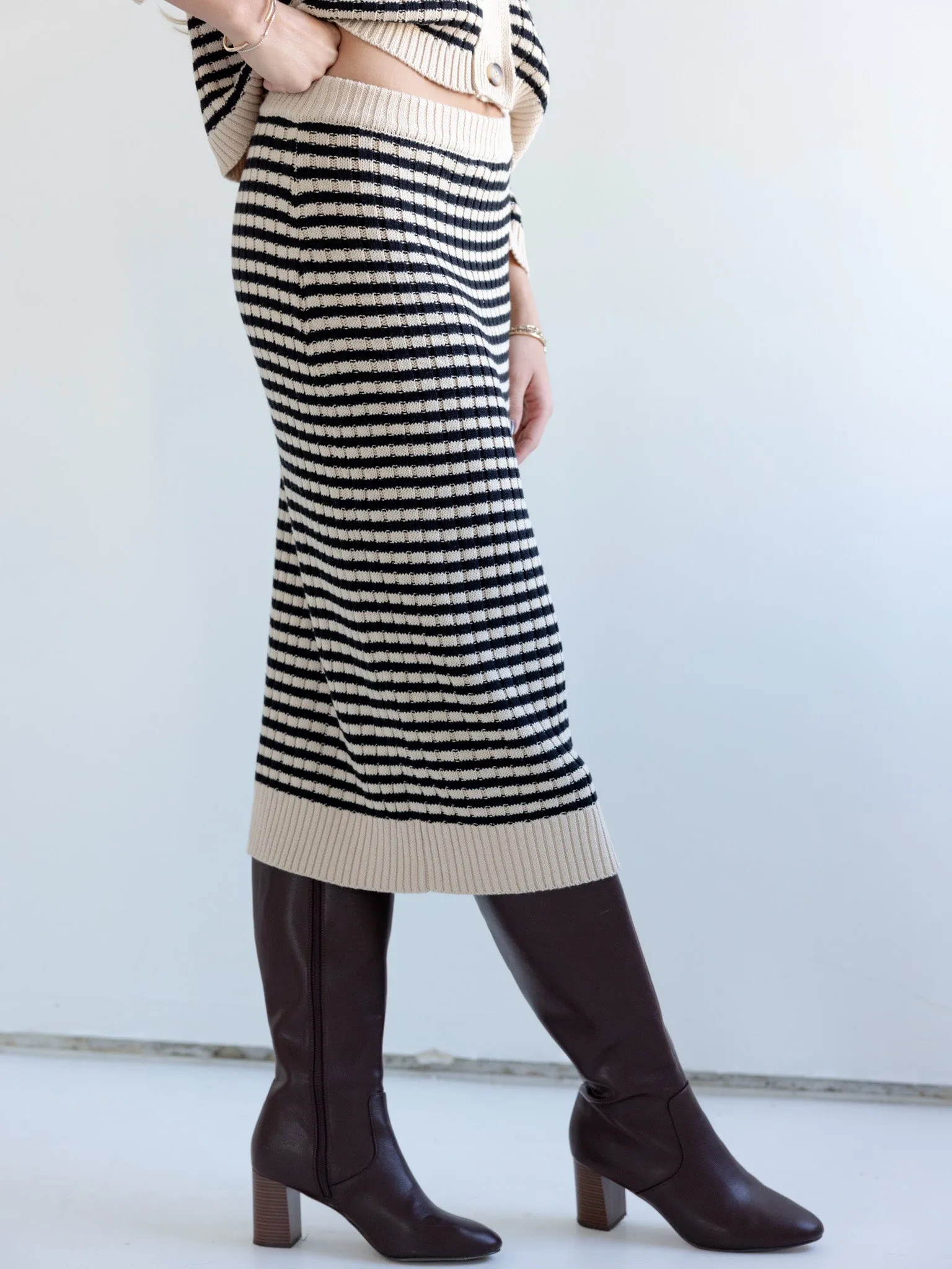 Iris Knit Pencil Skirt easy fit