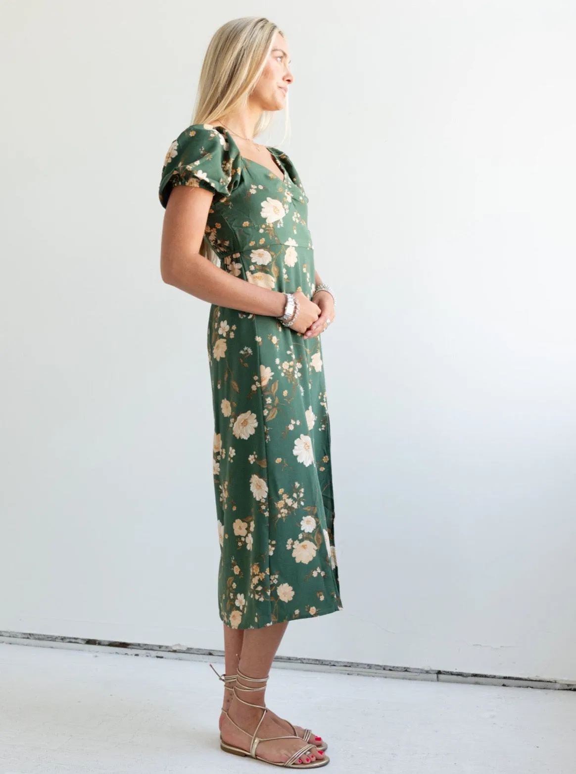 Janie Floral Dress - Green neutral tone