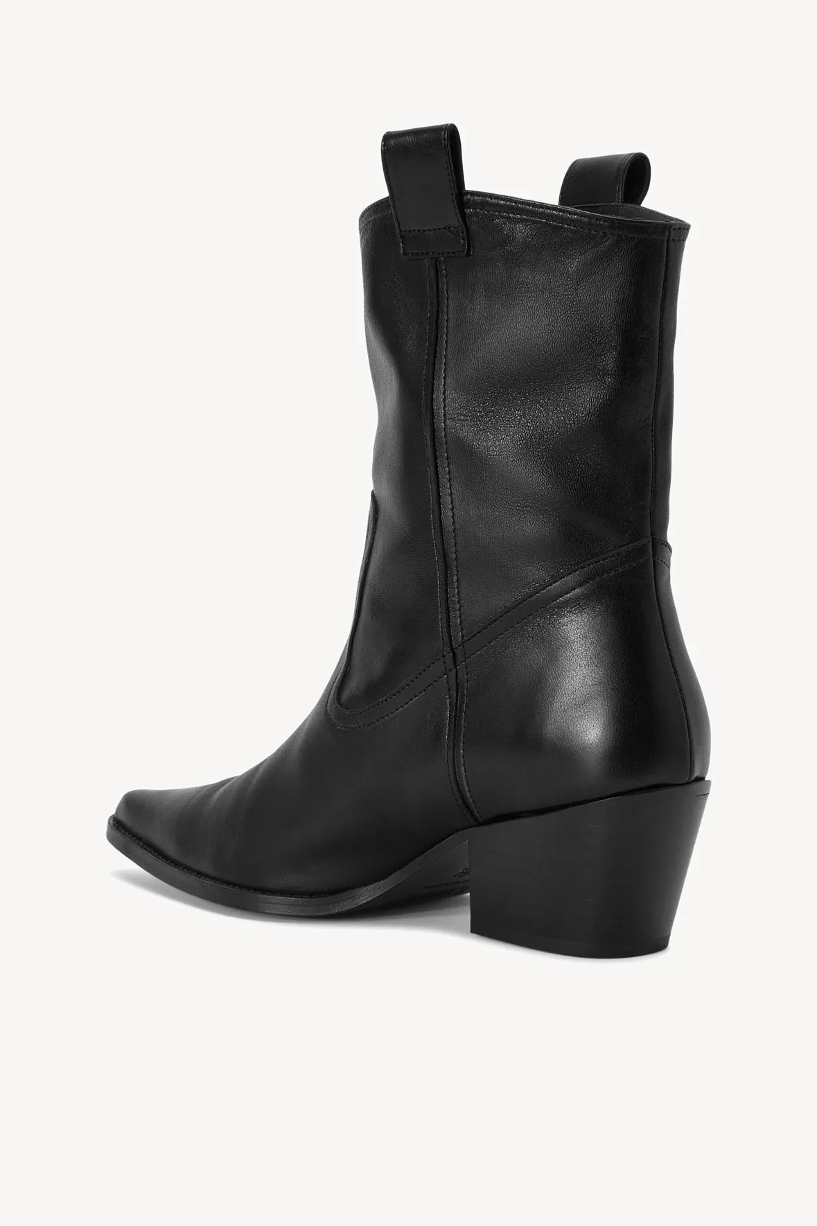JUNE BOOT | BLACK Winter warmth