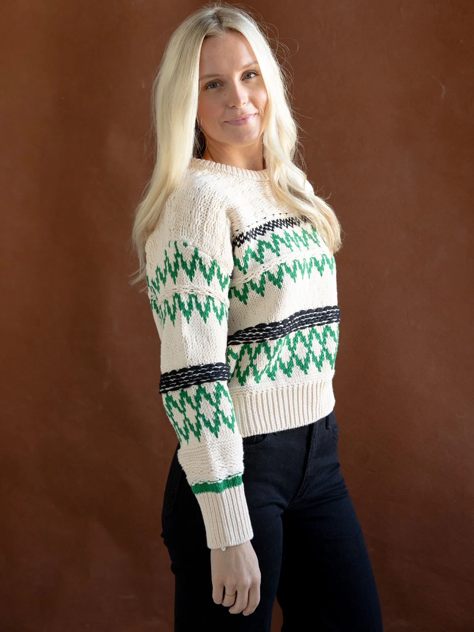 Kinsely ZigZag Sweater Neutral Ease