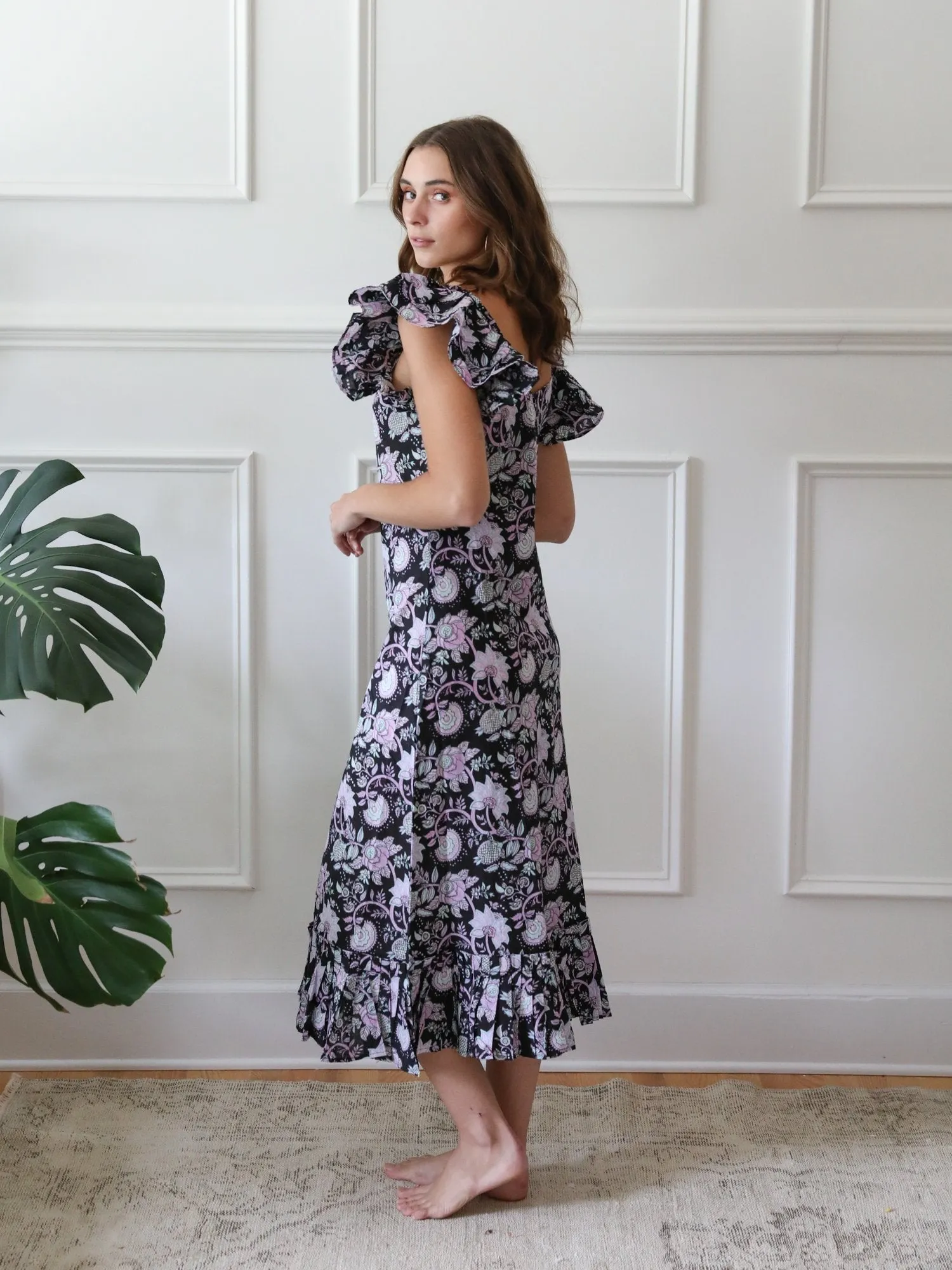 Klara Dress in Tropical Night coastal look