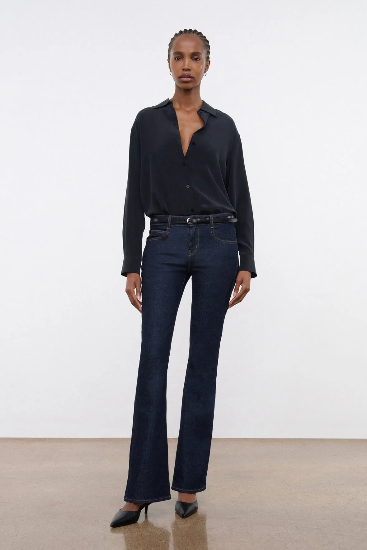 KYLE STRETCH FLARE JEAN | INDIGO daily wear