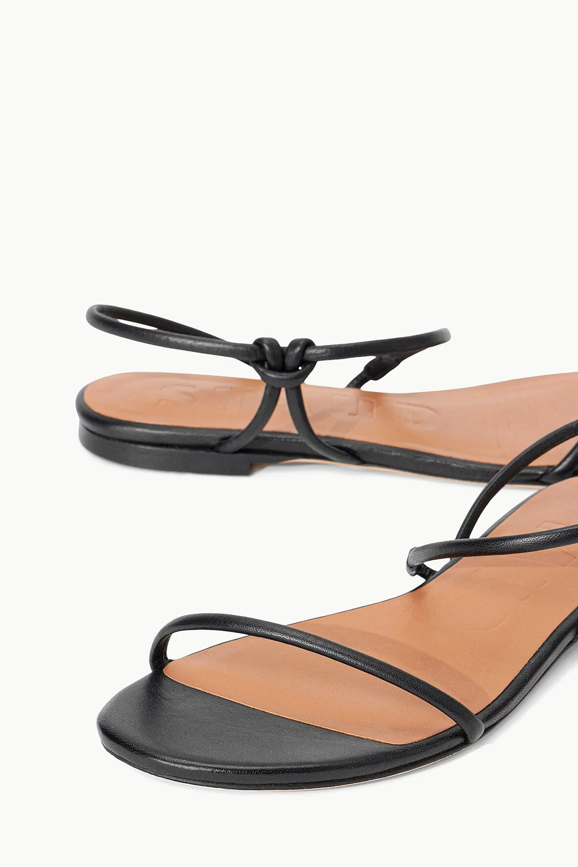LAUREL SANDAL | BLACK flexible straps