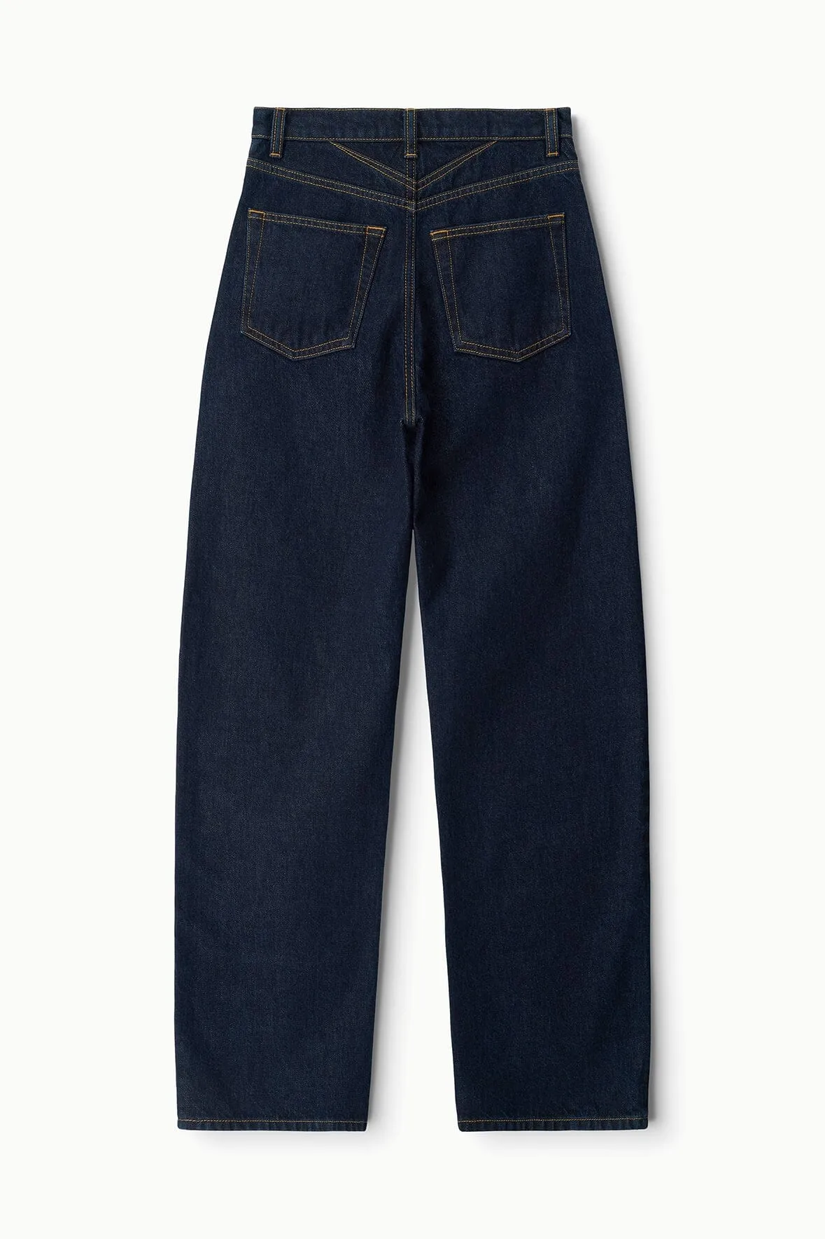 LEO HIGH RISE JEAN | INDIGO outdoor casual