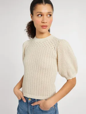 Lola Pullover in Ivory Effortless Look
