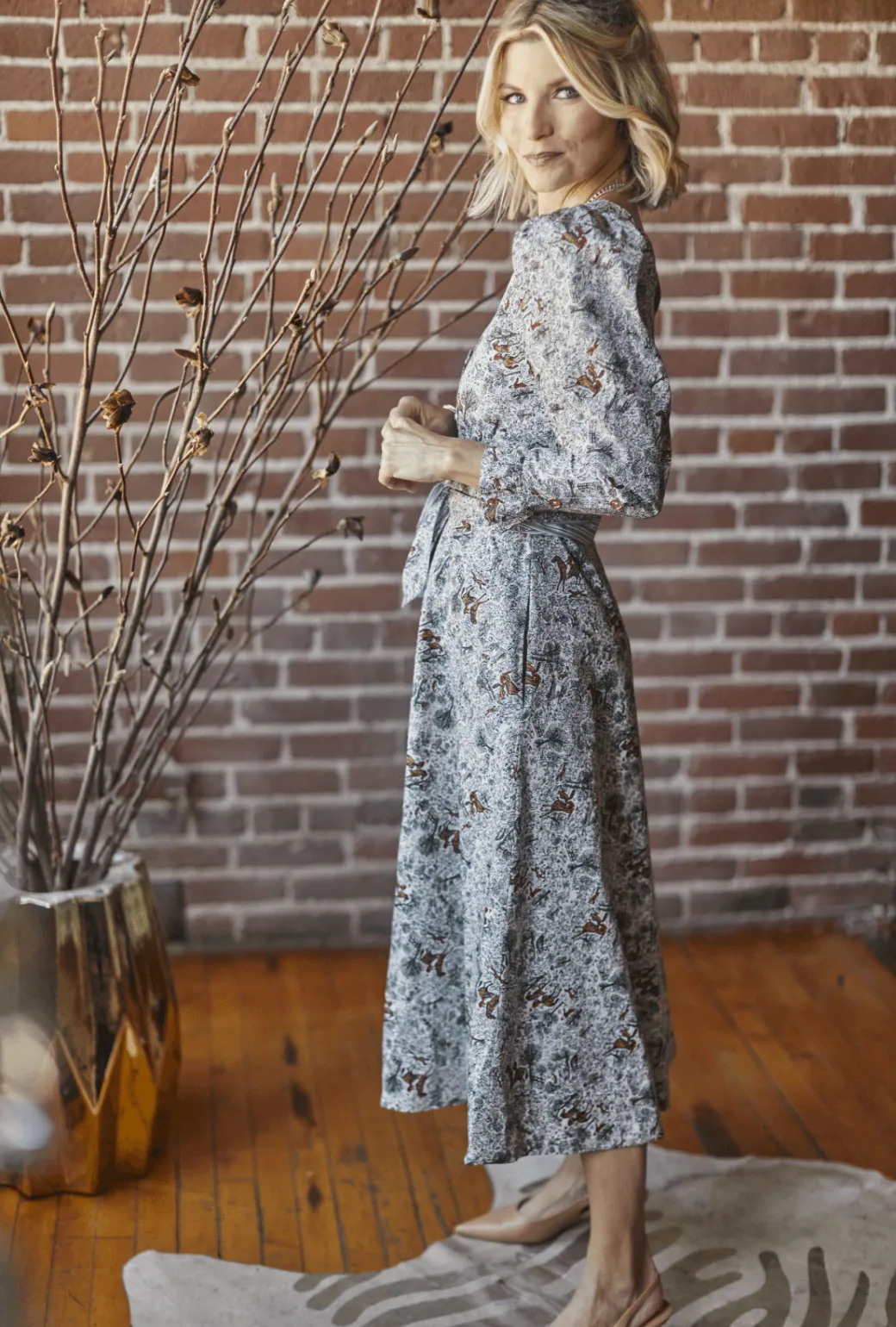Long Sleeve Day Gown - MIDI - Horses breezy outfit