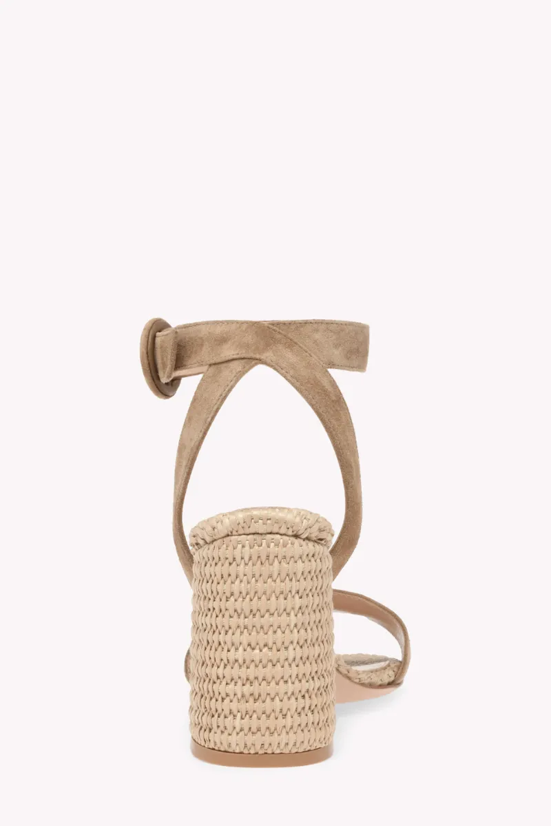 Luana Sandal holiday spirit