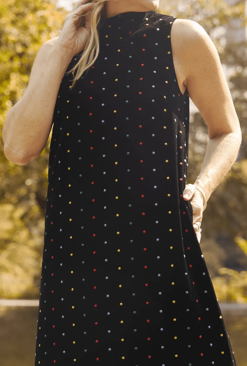 Maxi Mod Dress - Embroidered Dot Black Velvet urban tone