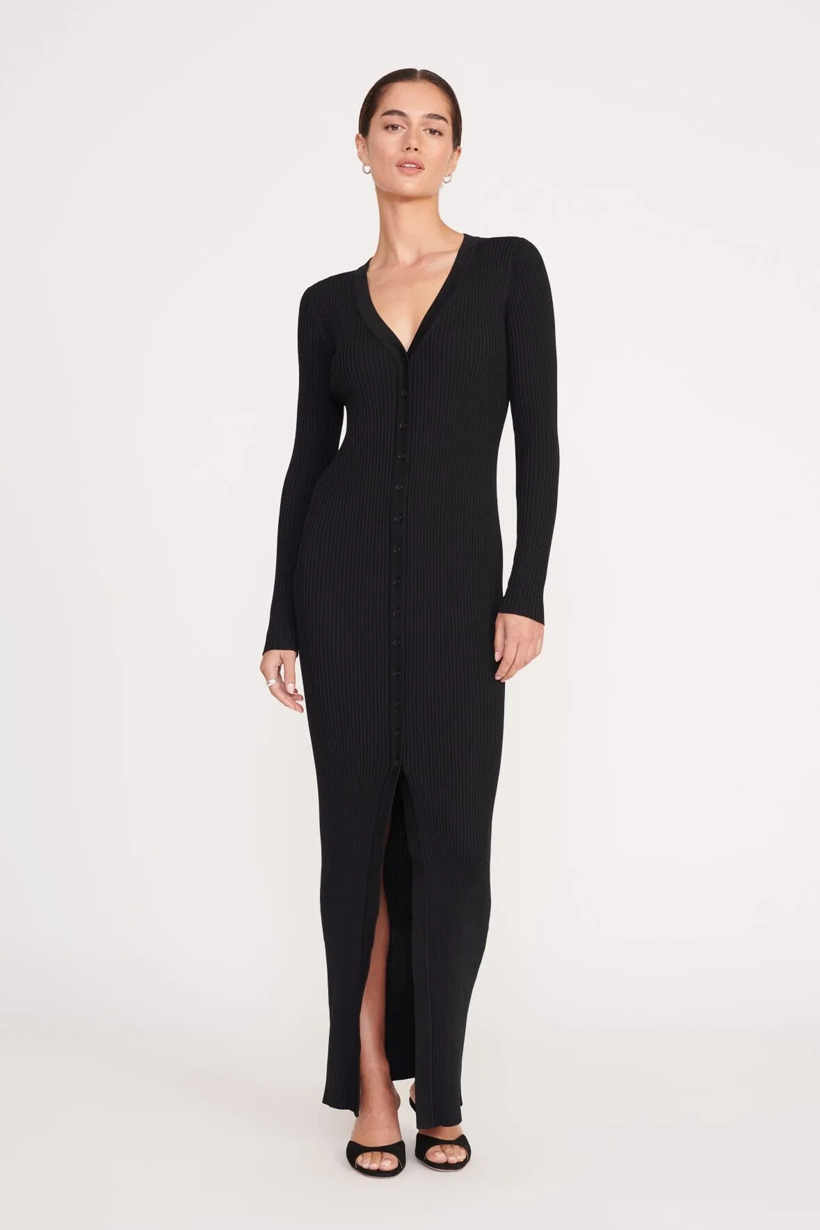 MAXI SHOKO SWEATER | BLACK mood tone