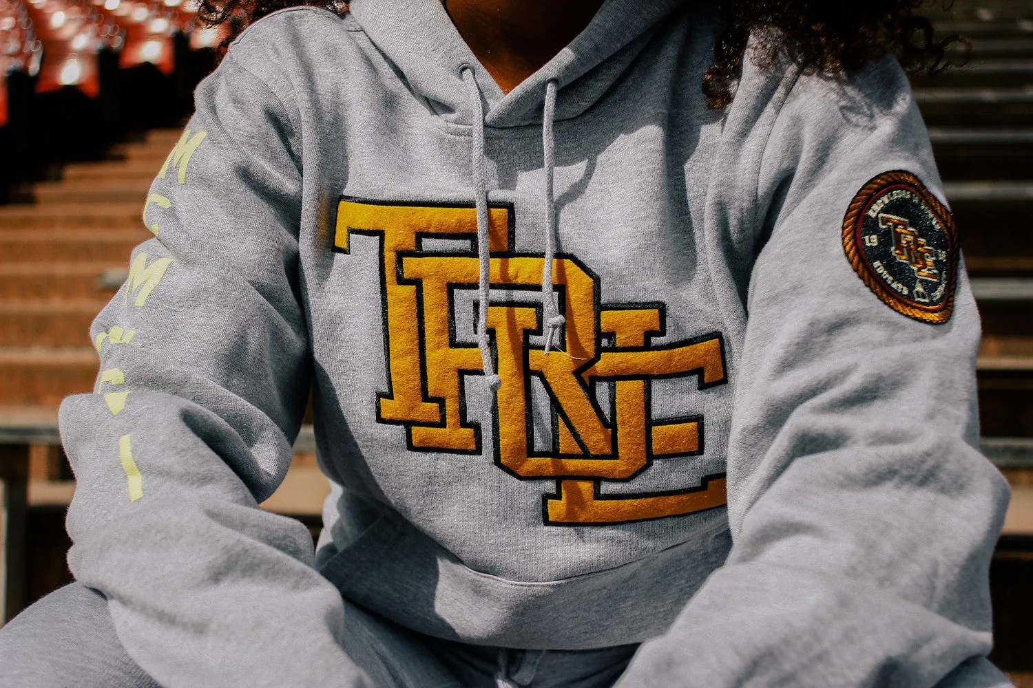 Mens True Interlocked Hoodie Heather Art style