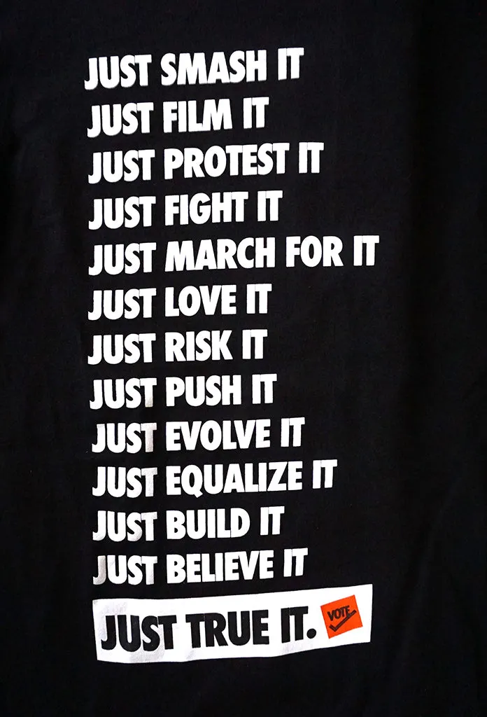Mens True VOTE T-Shirt Black summer cool