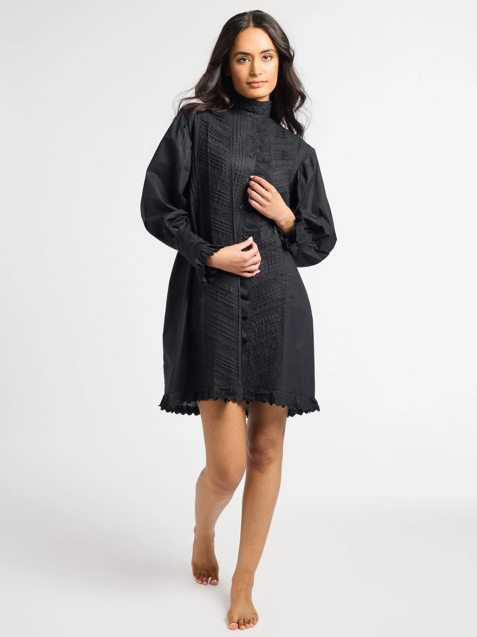 Mika Dress in Black timeless charm