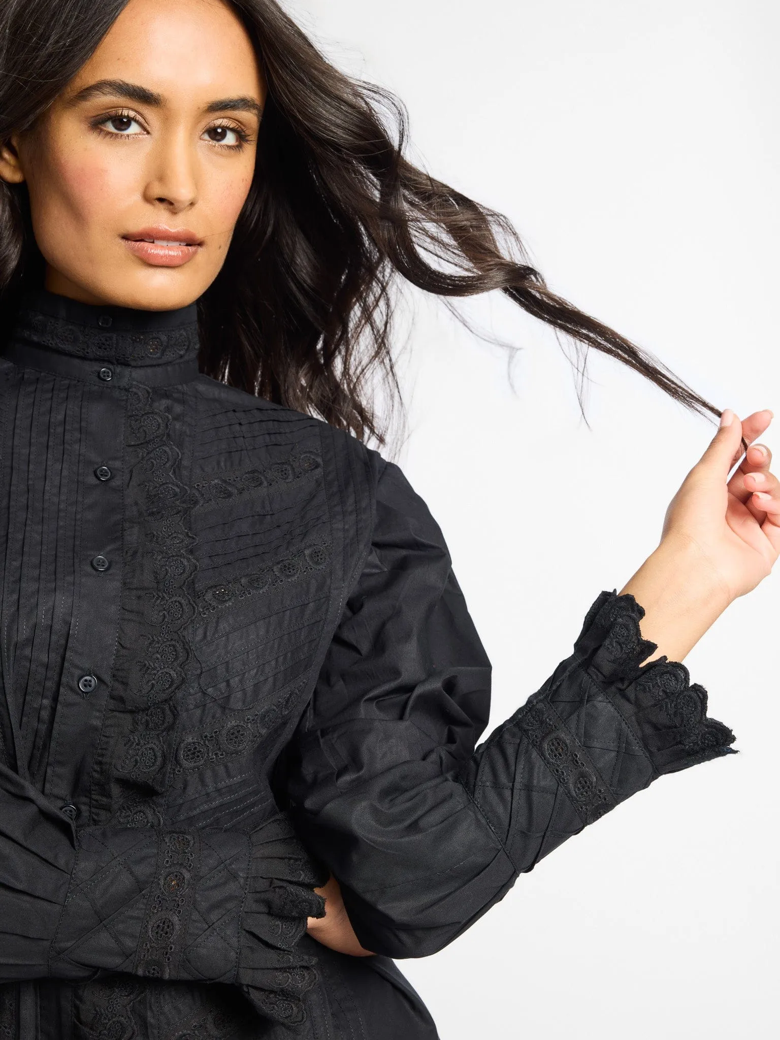 Mika Dress in Black lighthearted tone