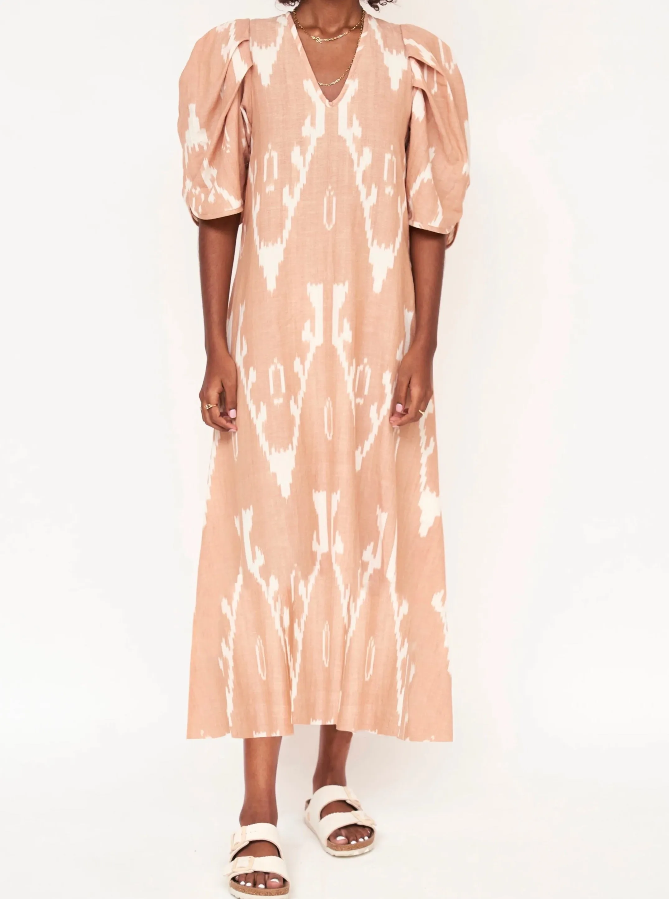 Mirth Cassis in Conch Ikat/ Flat Hem skin friendly