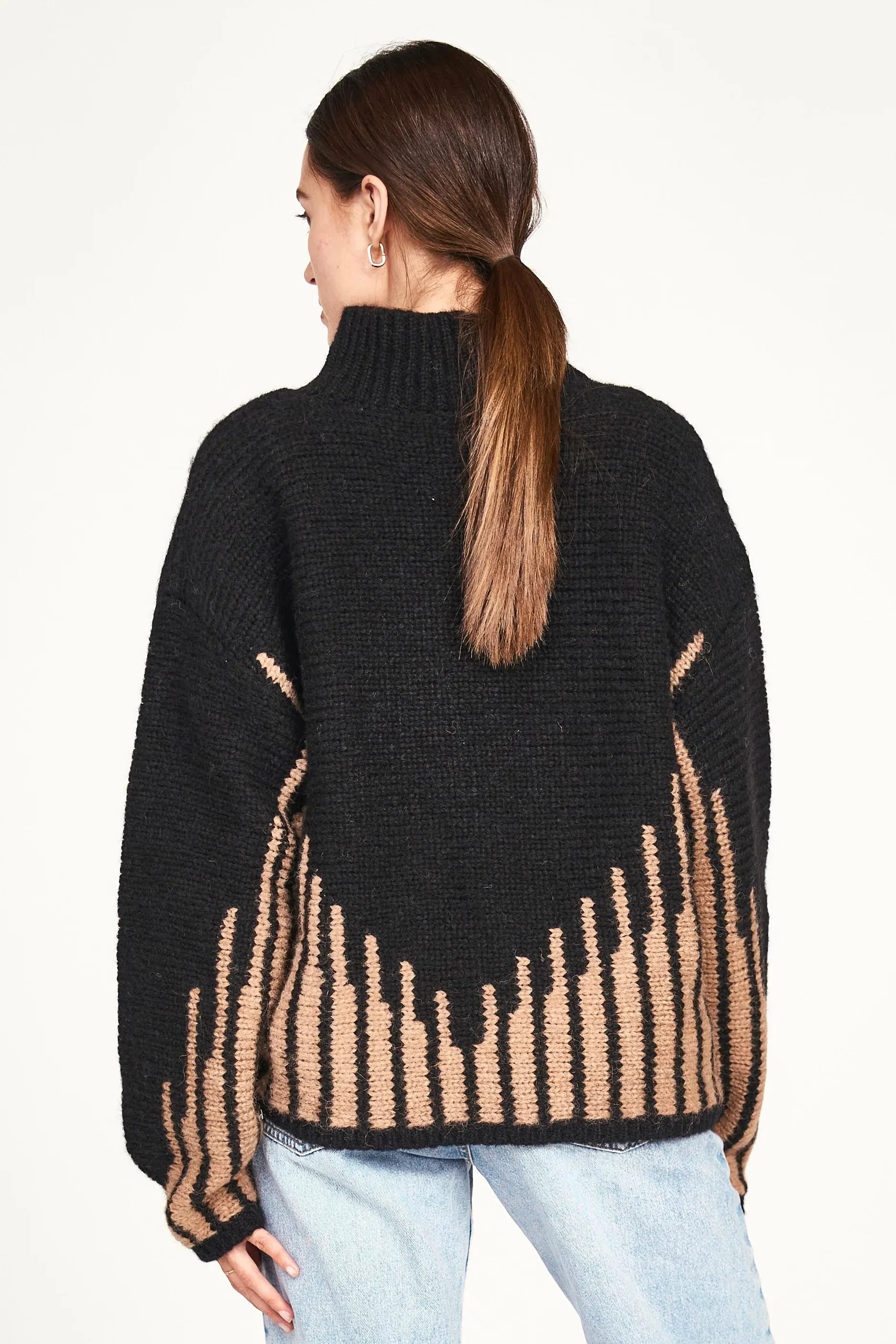 Mirth Highland Sweater Black Weekend Ease