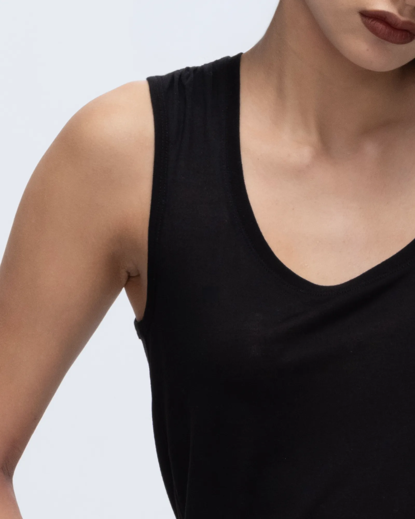 Modal Sweetheart Tank - Black summer vibes