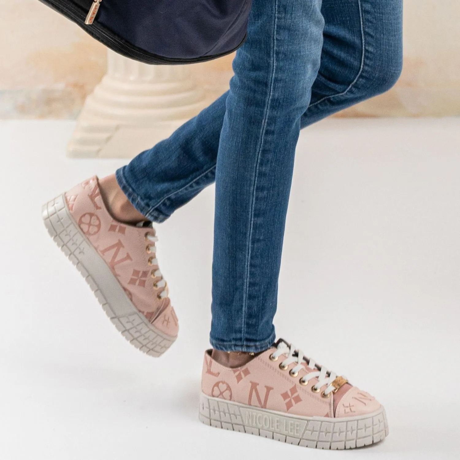 MONOGRAM SNEAKER free breathing