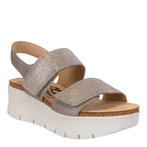 MONTANE in SILVER Platform Sandals easy slip