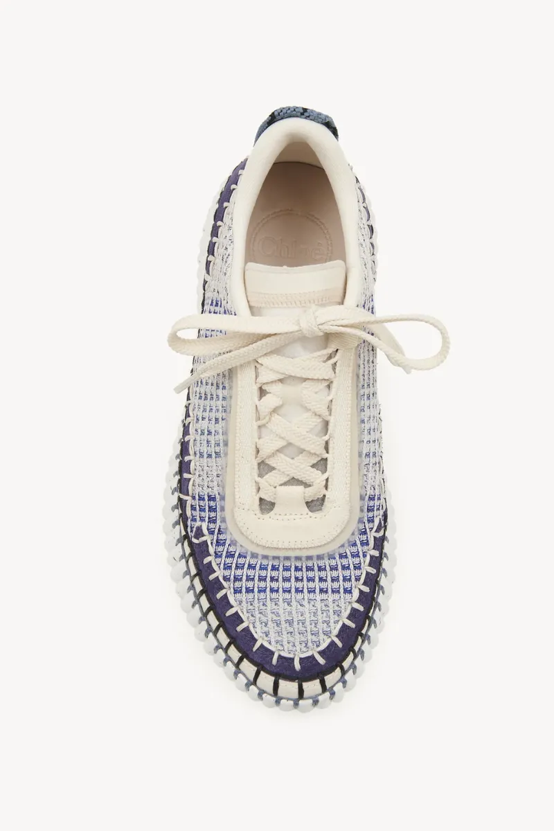 Nama Sneaker fashion form