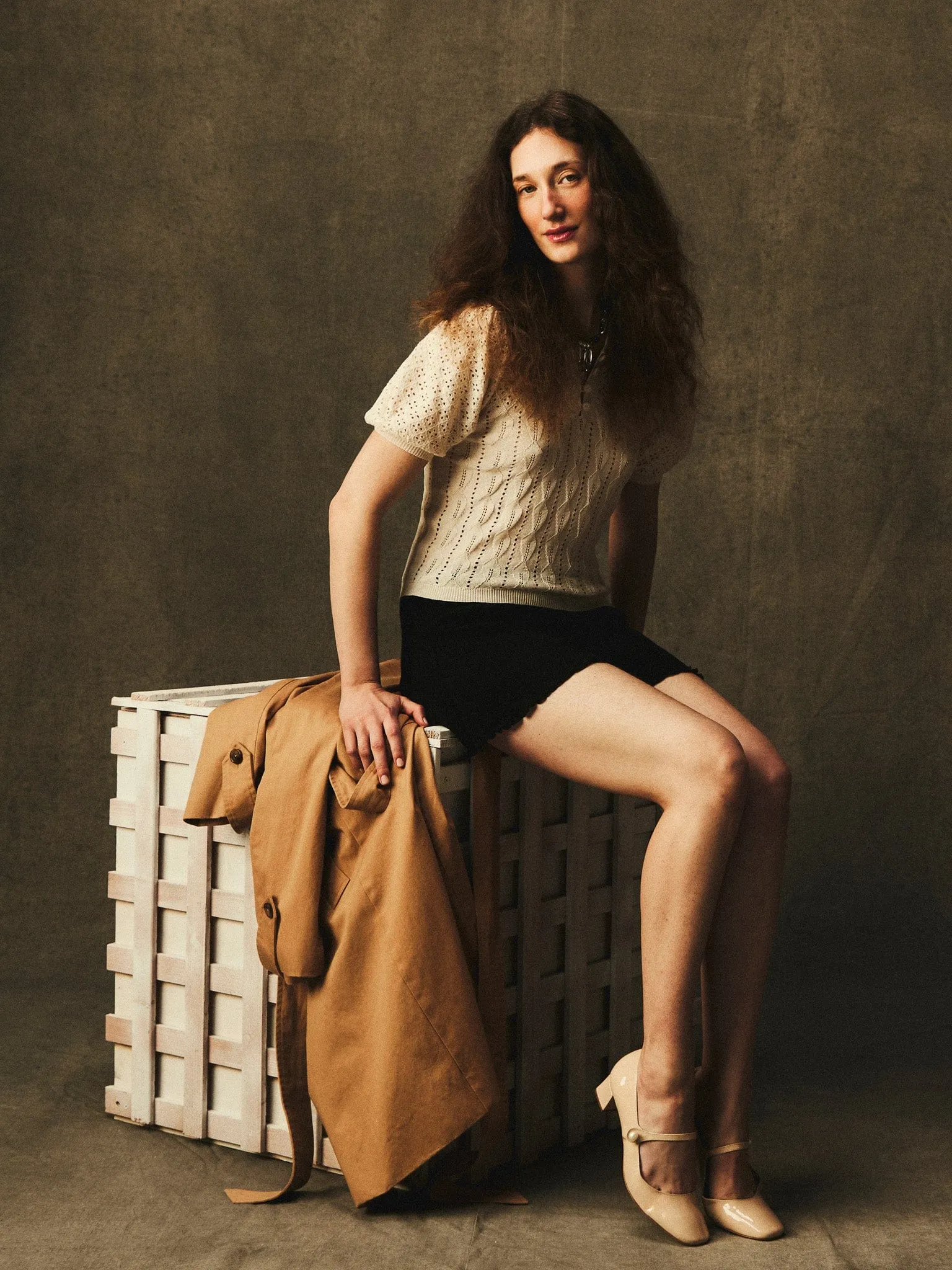 Nina Henley in Ivory Sleek Layer