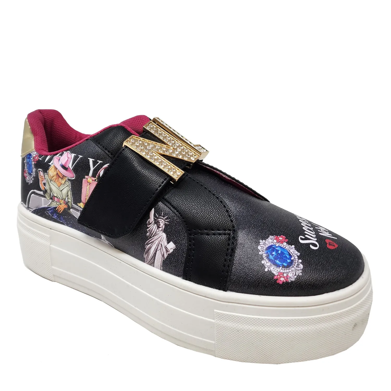 NL SLIP ON SNEAKERS style fit