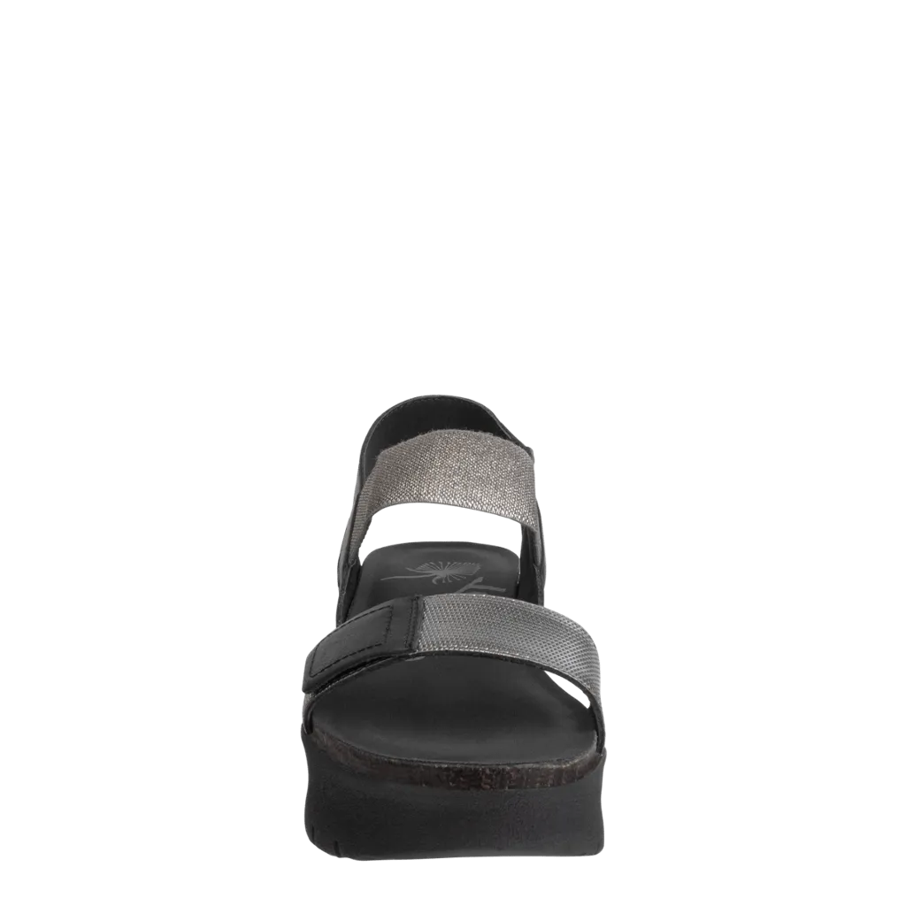 NOVA in BLACK Platform Sandals light texture