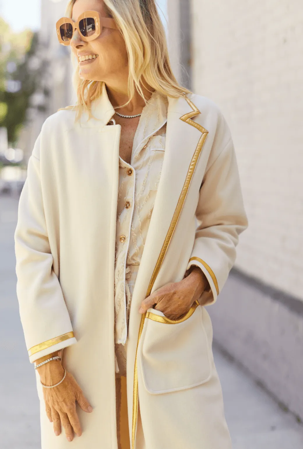 Open Car Coat - Ivory & Gold timeless fit