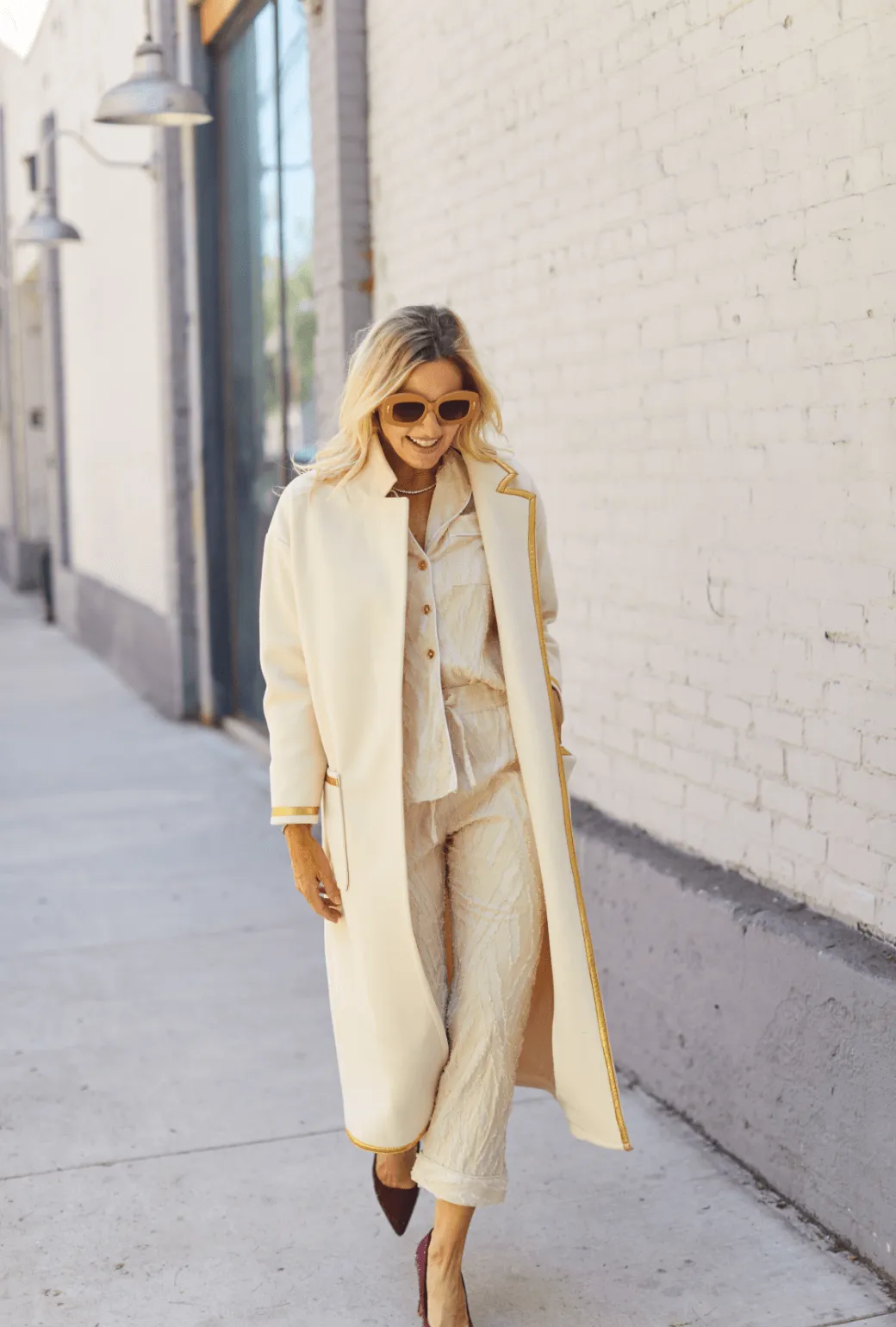 Open Car Coat - Ivory & Gold light mood