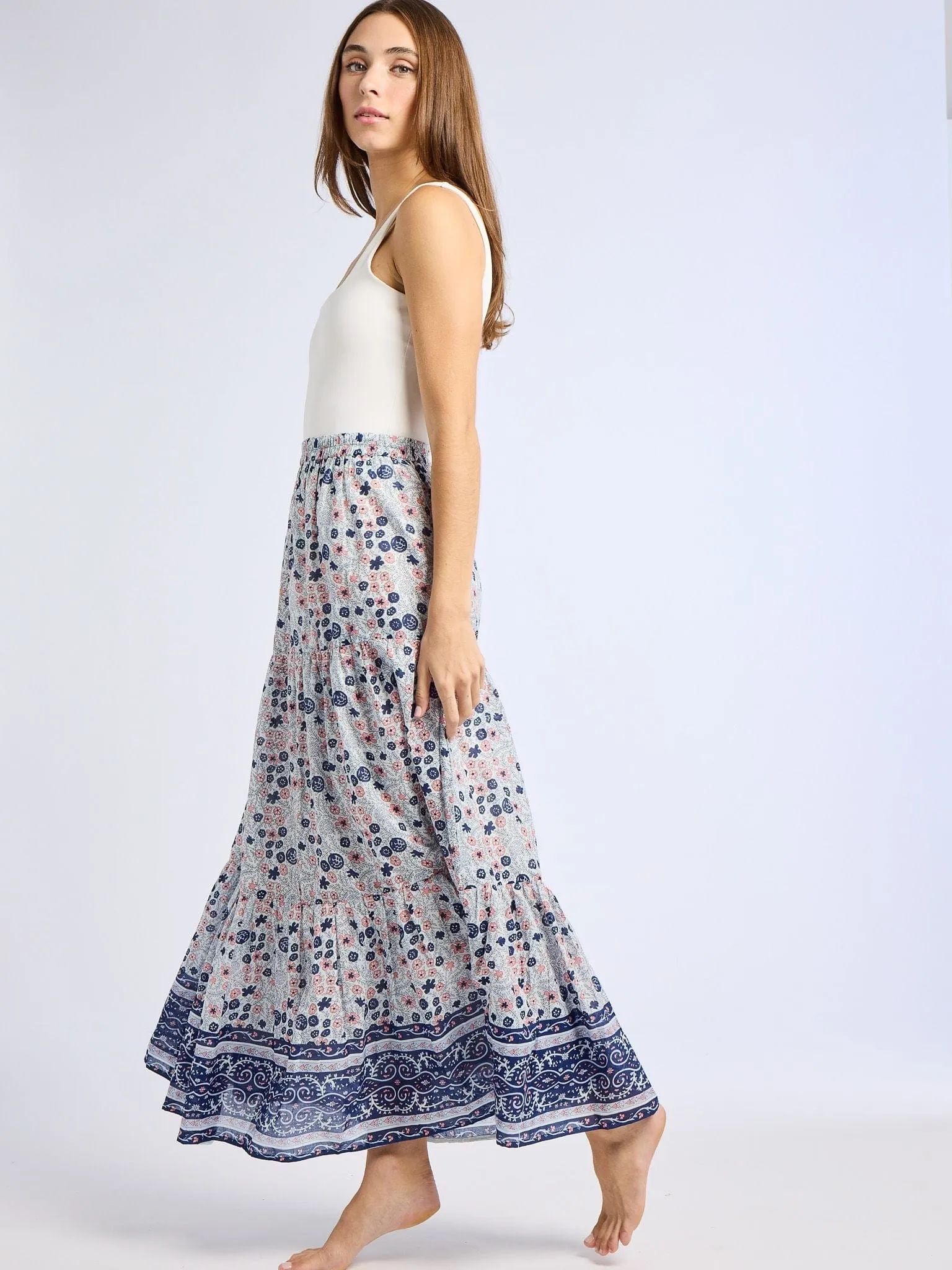 Paola Skirt in Navy Floral artistic touch