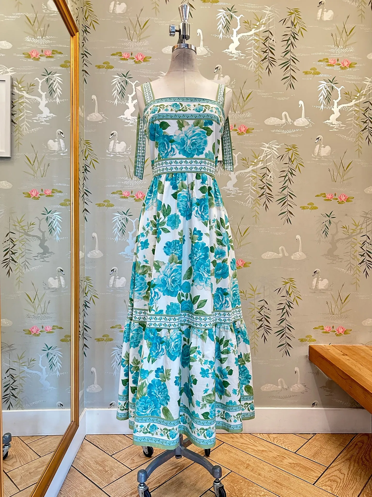 Peony Midi Dress fresh glow