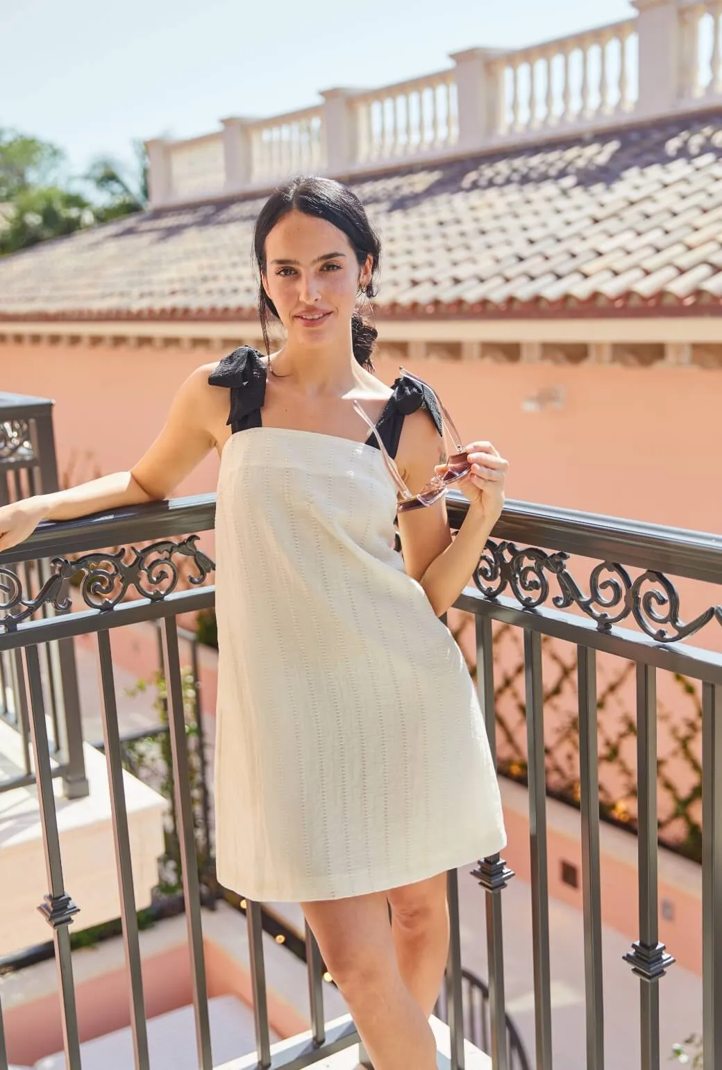 Pillar Dress - Ivory girl mood