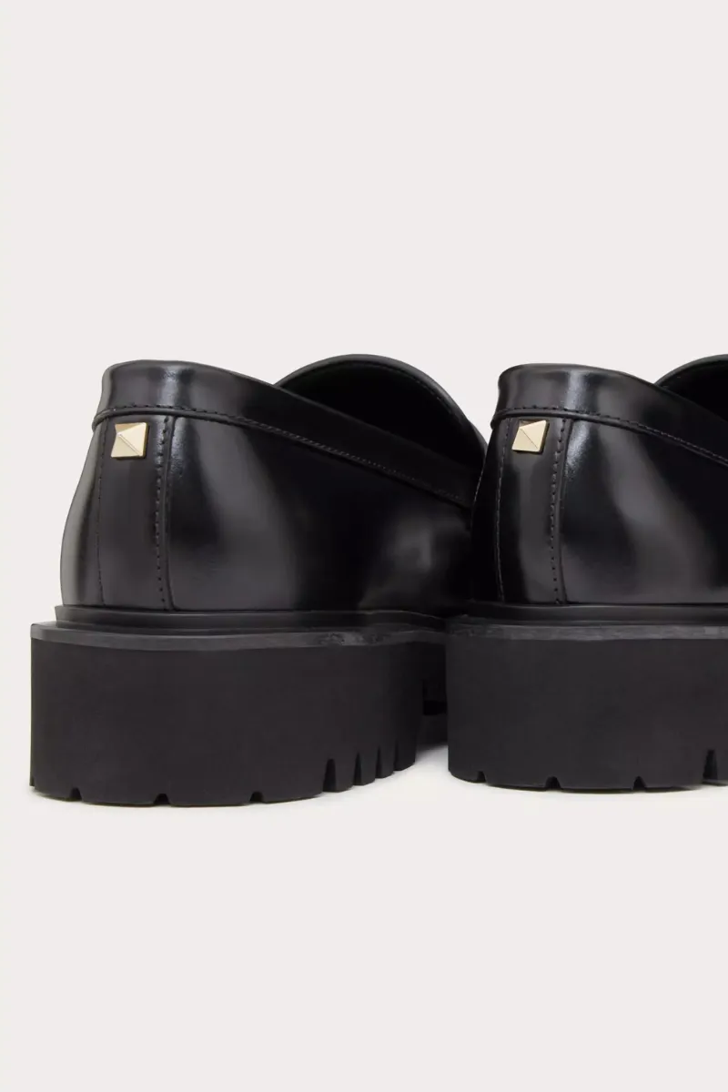 Rockstud Loafer flexible sole
