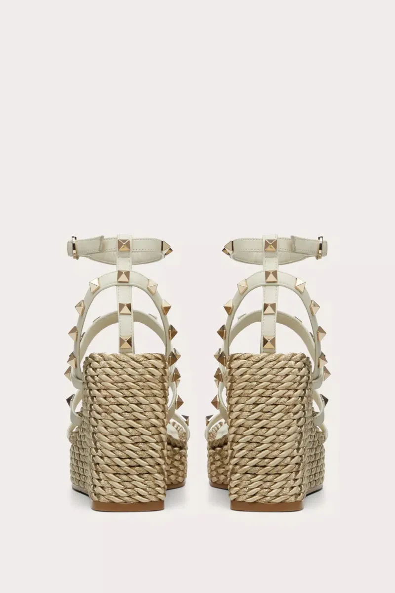 Rockstud Wedge Sandals light walk
