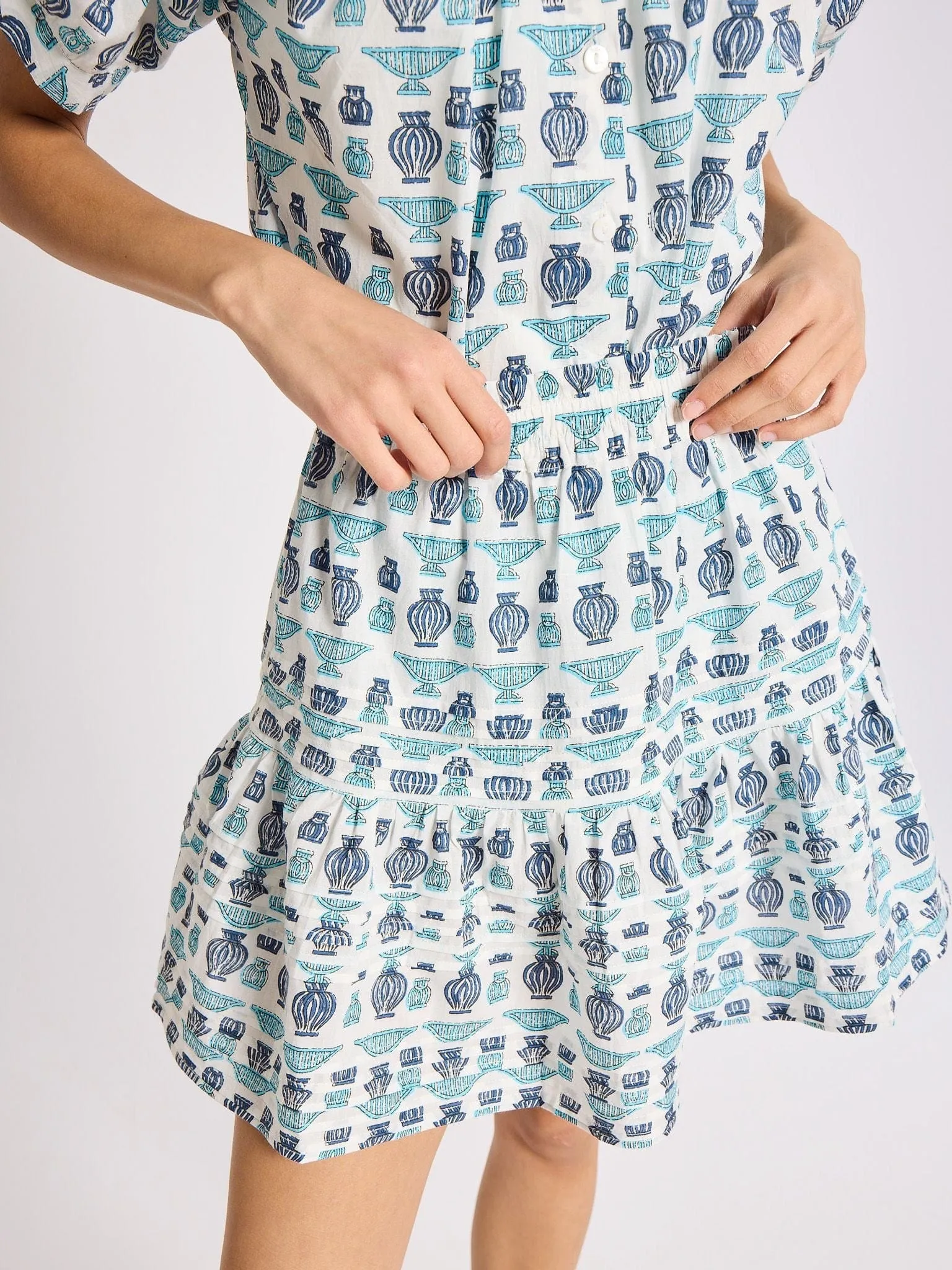 Rowan Skirt in Athens Print urban trend