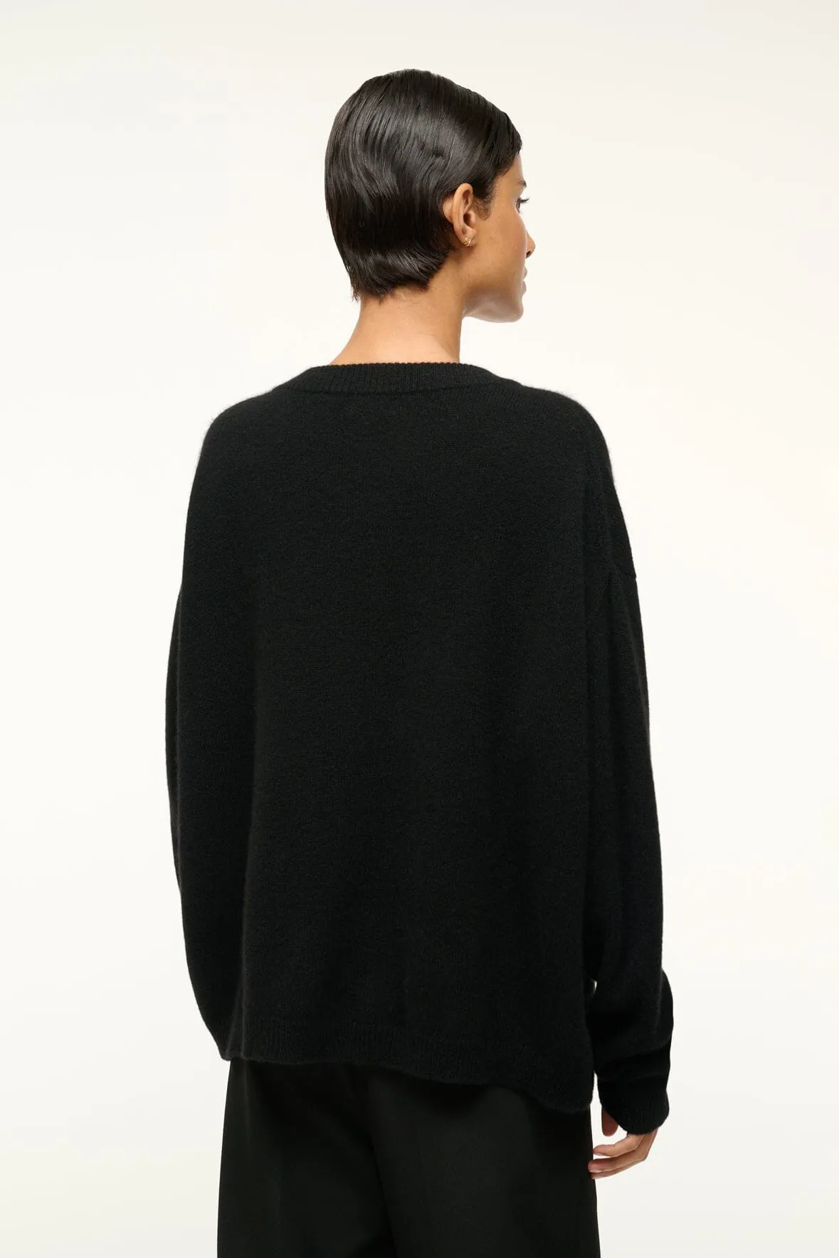 SERRANO CASHMERE RELAXED CREW | BLACK Soft Luxe