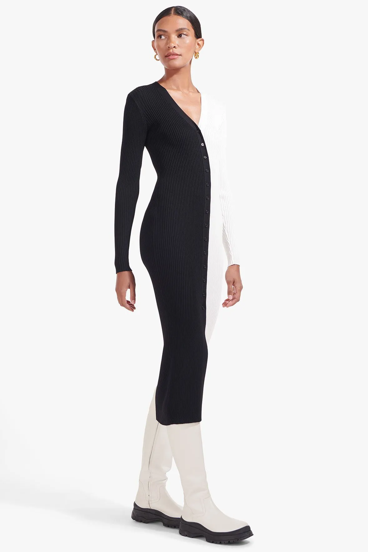 SHOKO SWEATER | BLACK WHITE brunch look