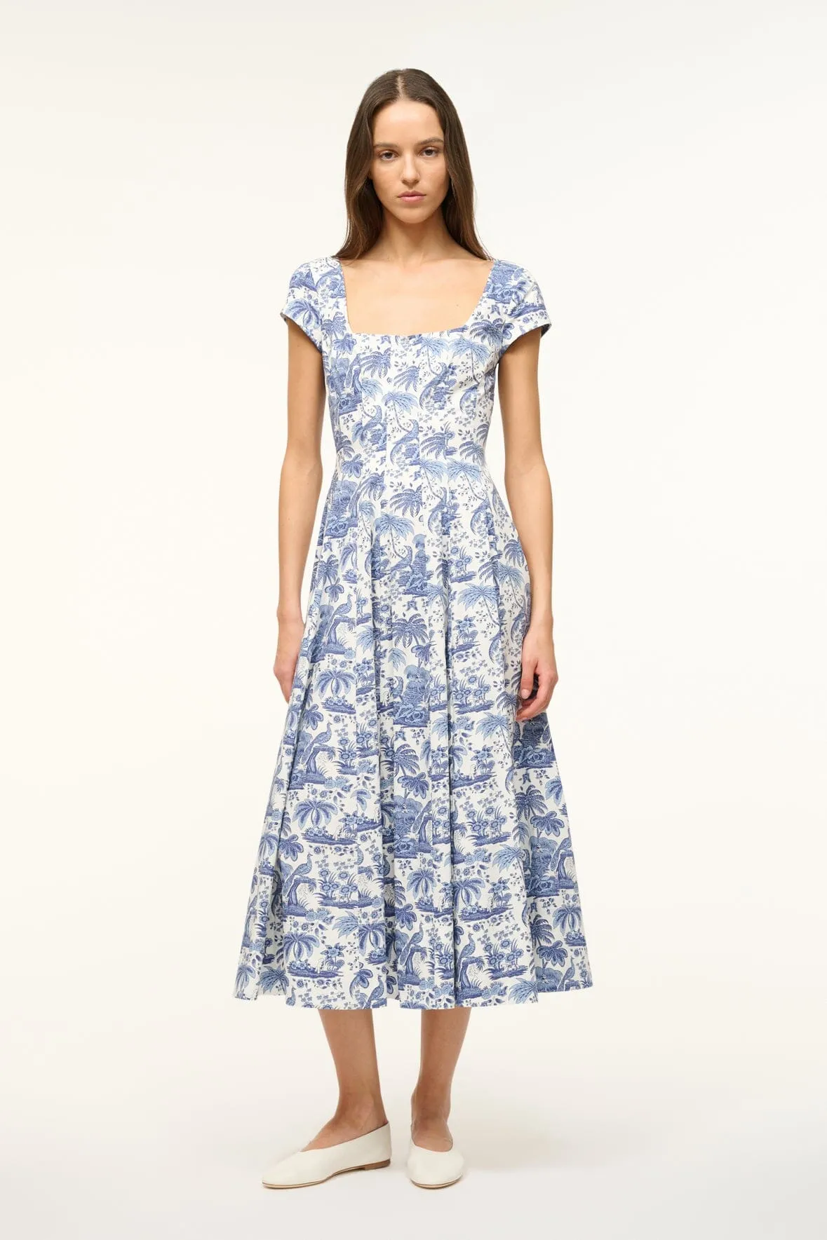 SHORT SLEEVE WELLS DRESS | BLUE TOILE daily pick