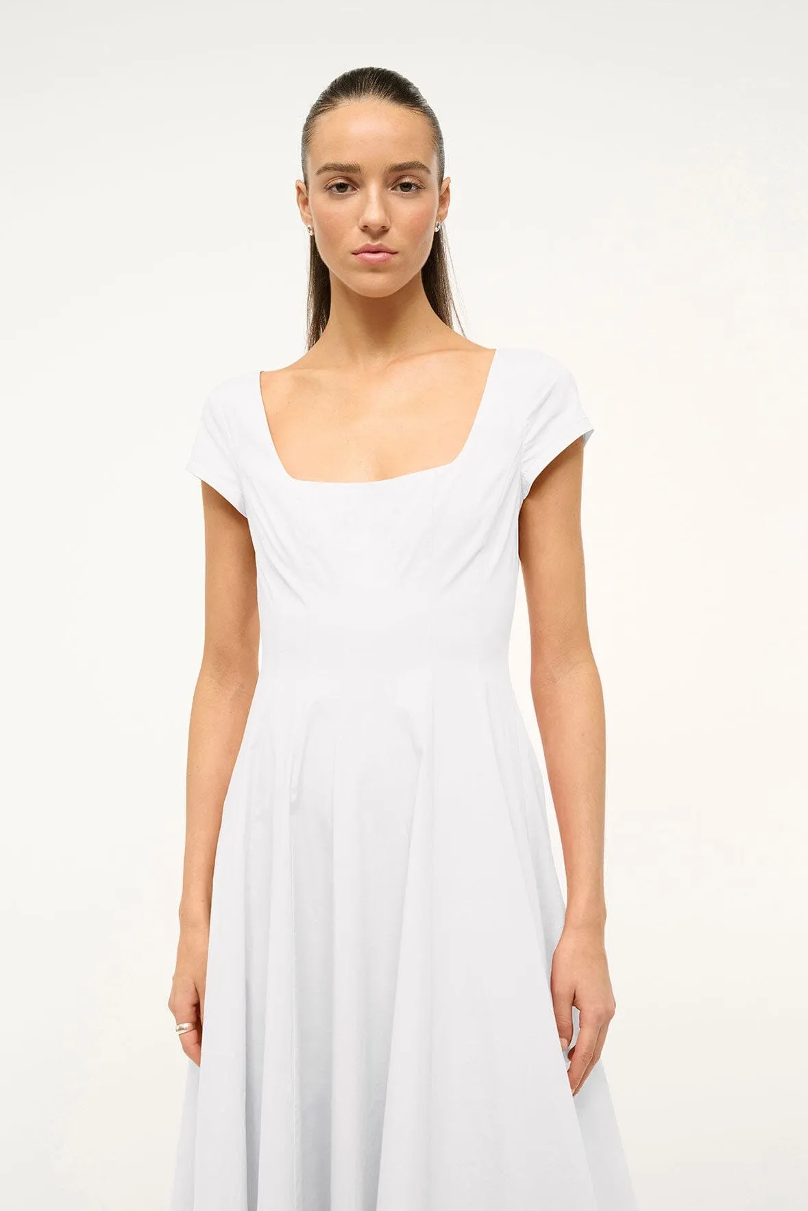SHORT SLEEVE WELLS DRESS | WHITE happy mood