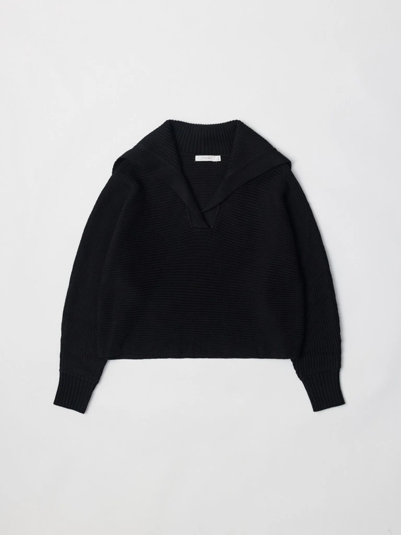 Simone Collared Sweater Black Urban Look