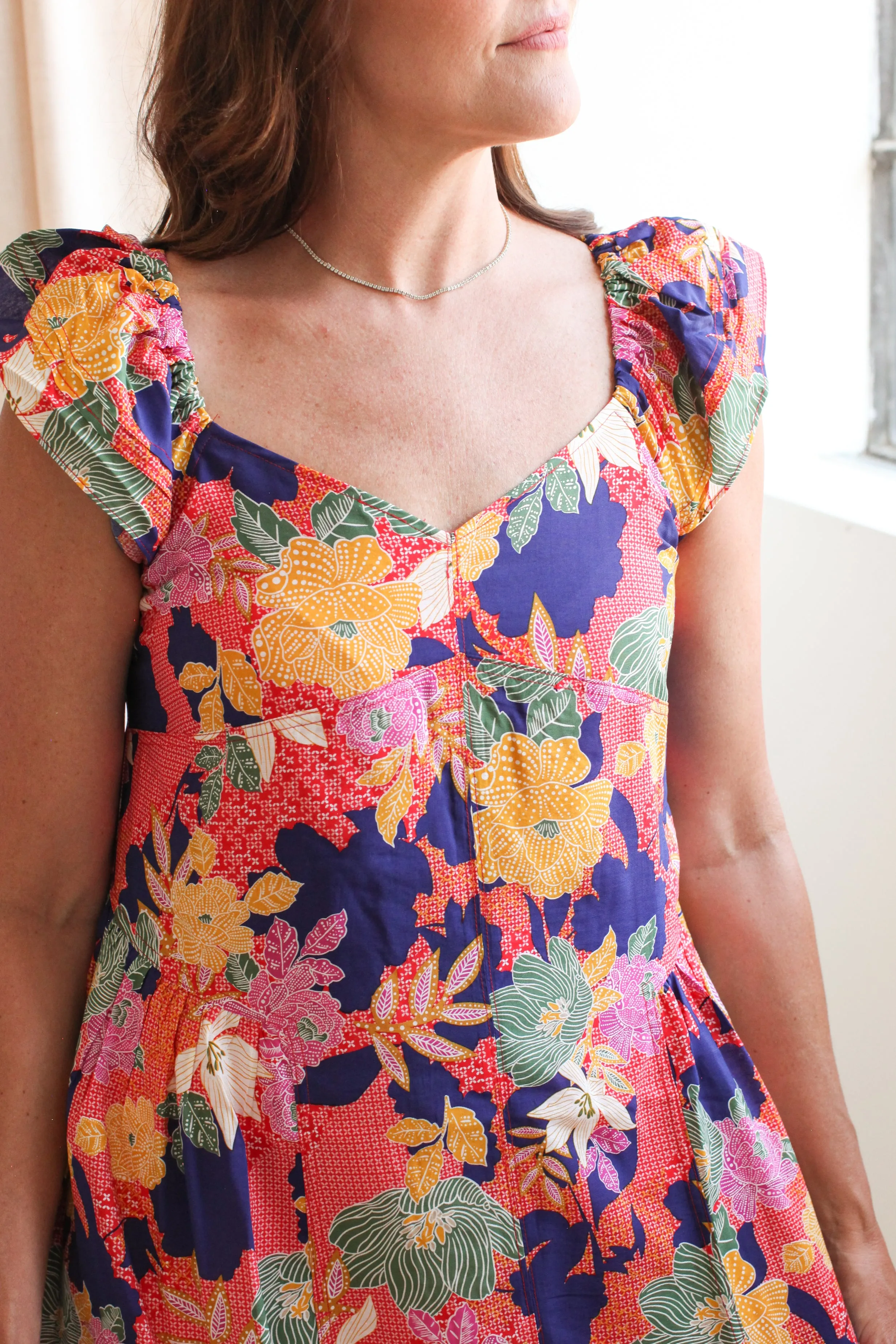 Sintra Flutter Dress dressy mode