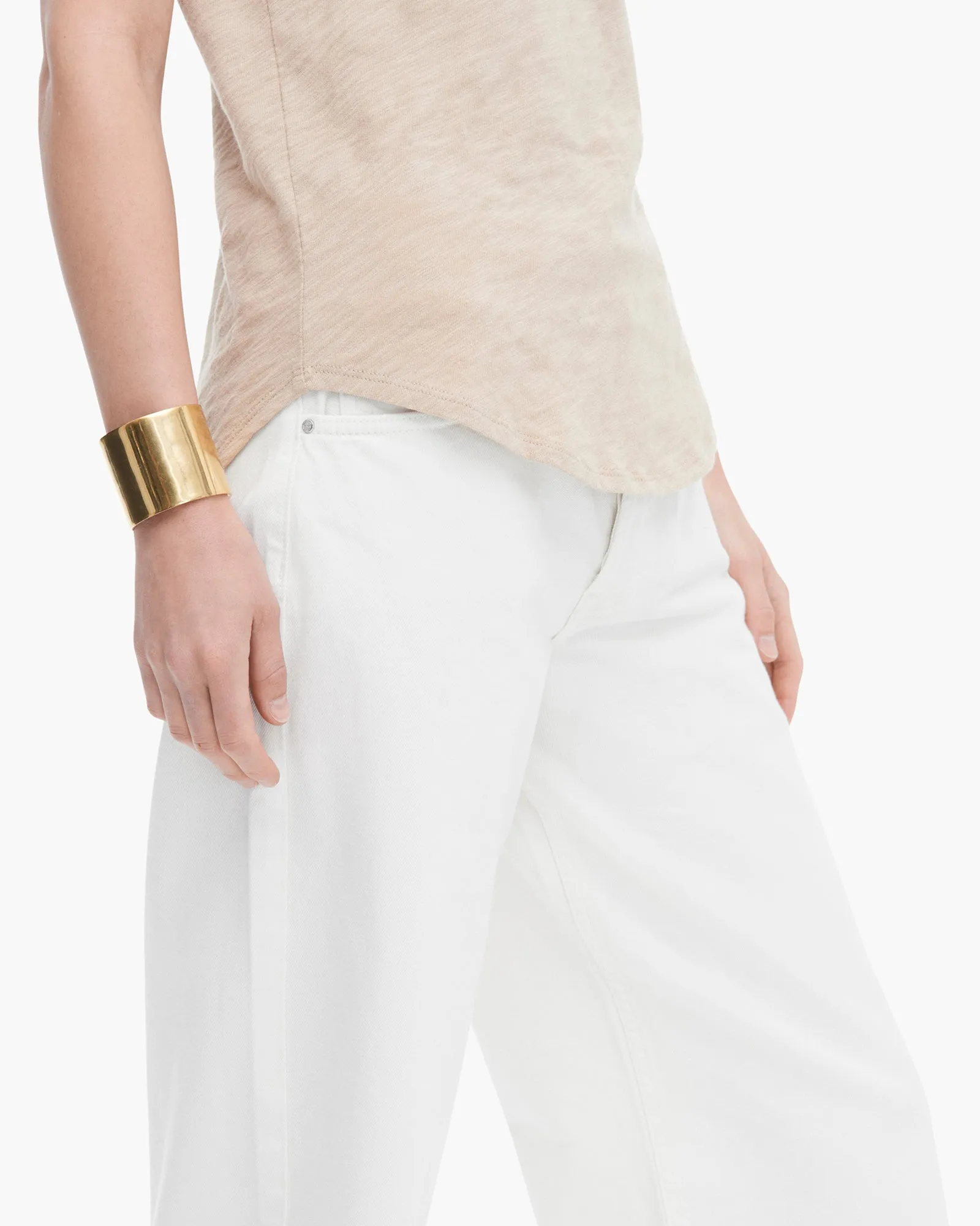 Slub Jersey Classic Short Sleeve V-Neck Tee - Dune style voice
