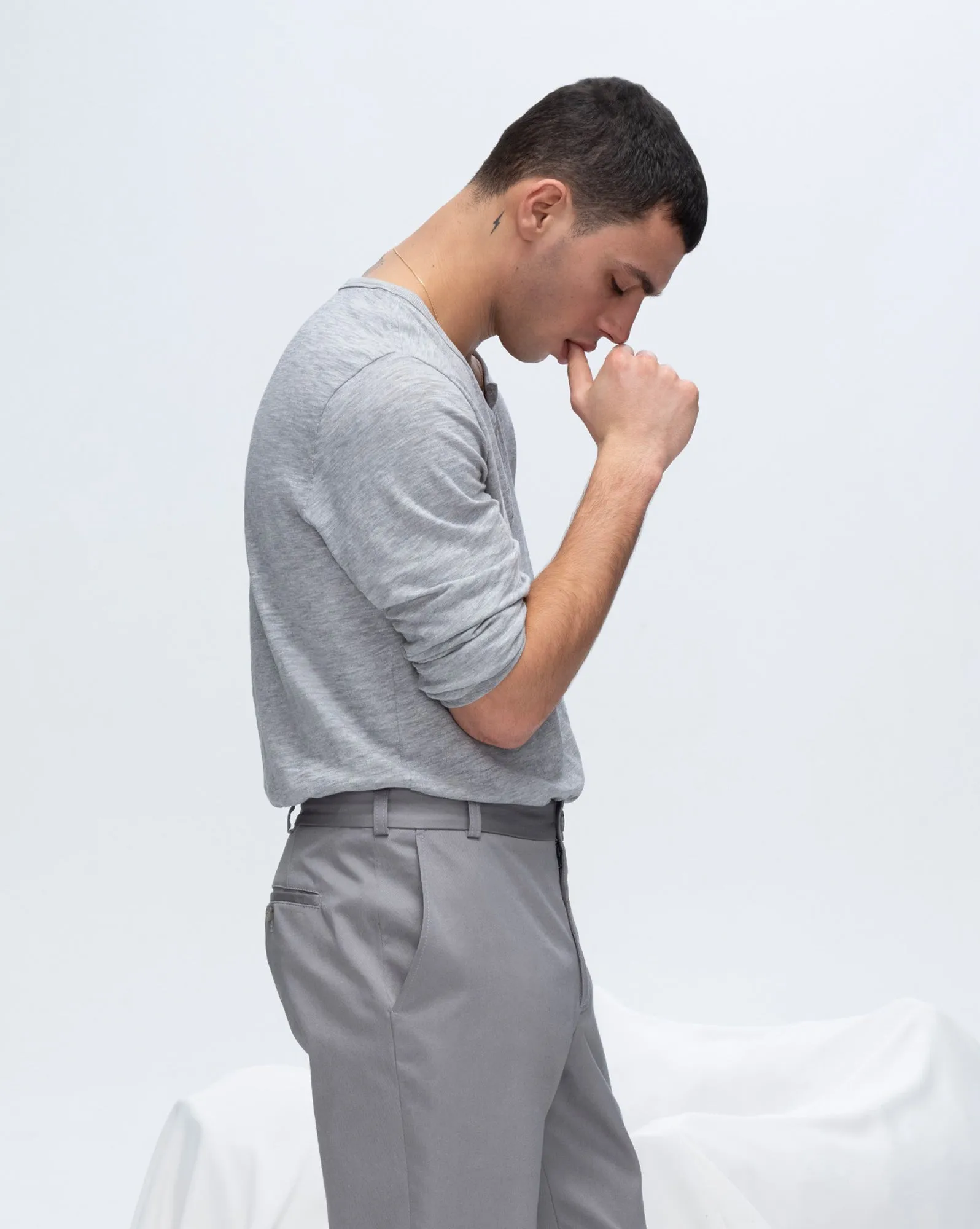 Slub Jersey Destroyed Wash Henley - Heather Grey style goal