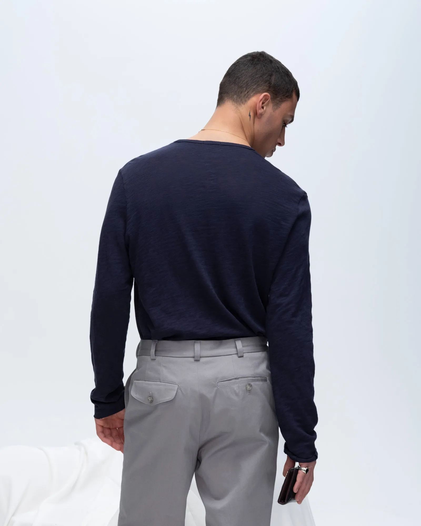 Slub Jersey Destroyed Wash Henley - Midnight high vibe