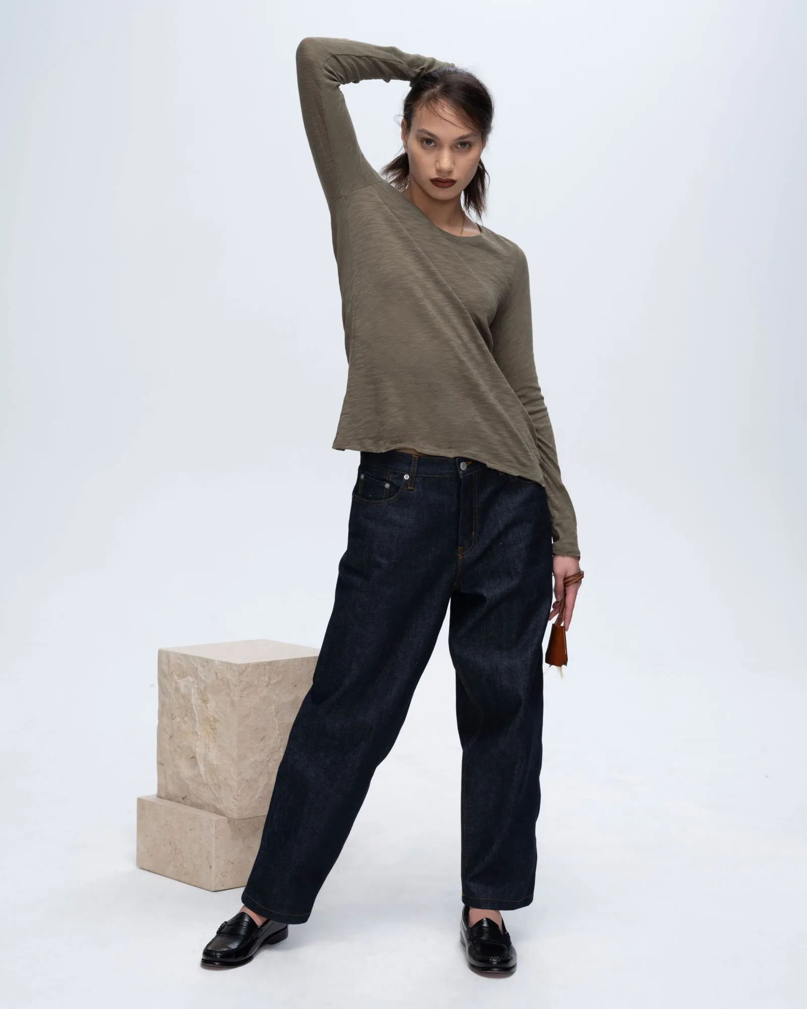 Slub Jersey Long Sleeve Destroyed Wash Tee - Army family fit