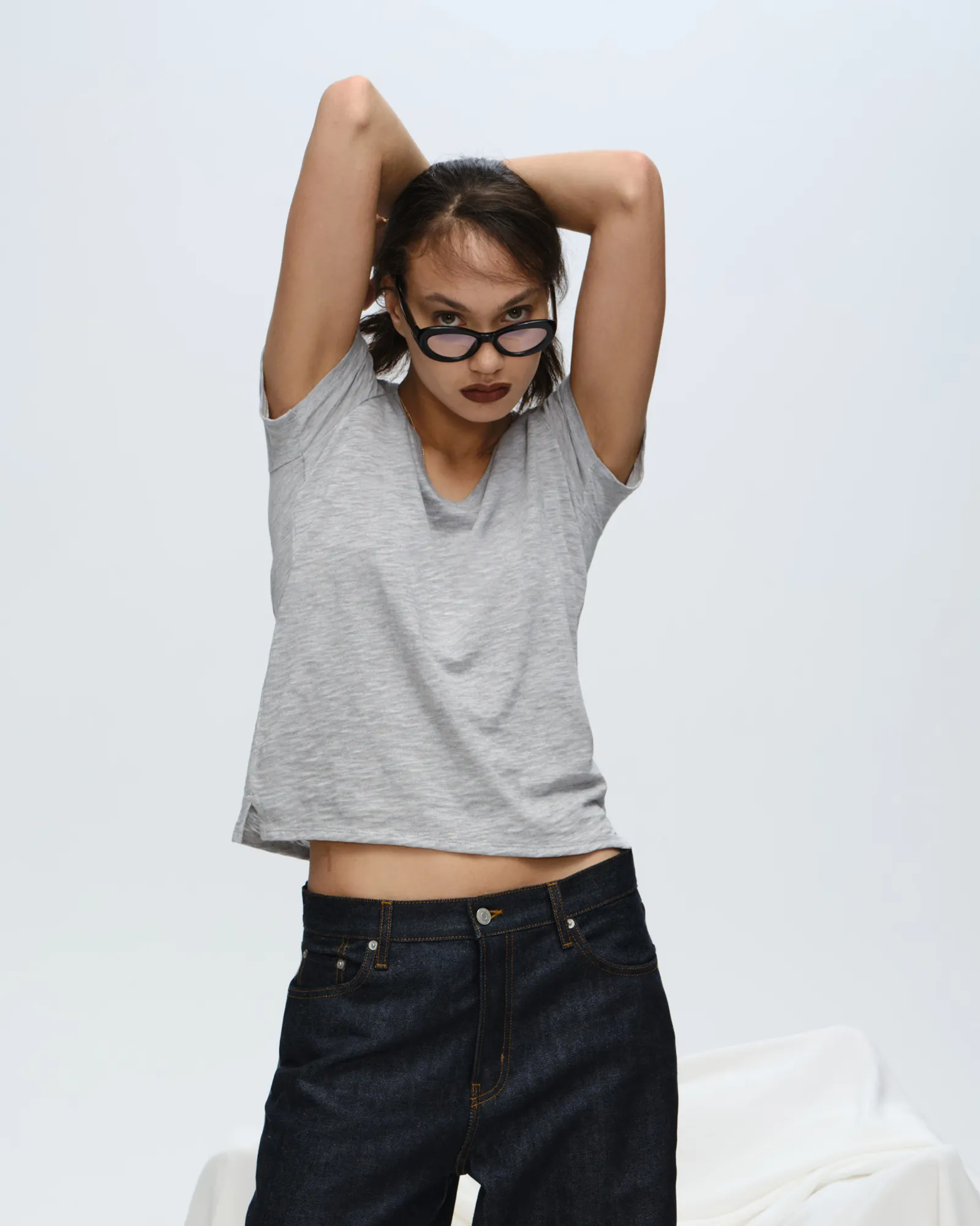Slub Jersey Schoolboy V-Neck Tee - Heather Grey chill core